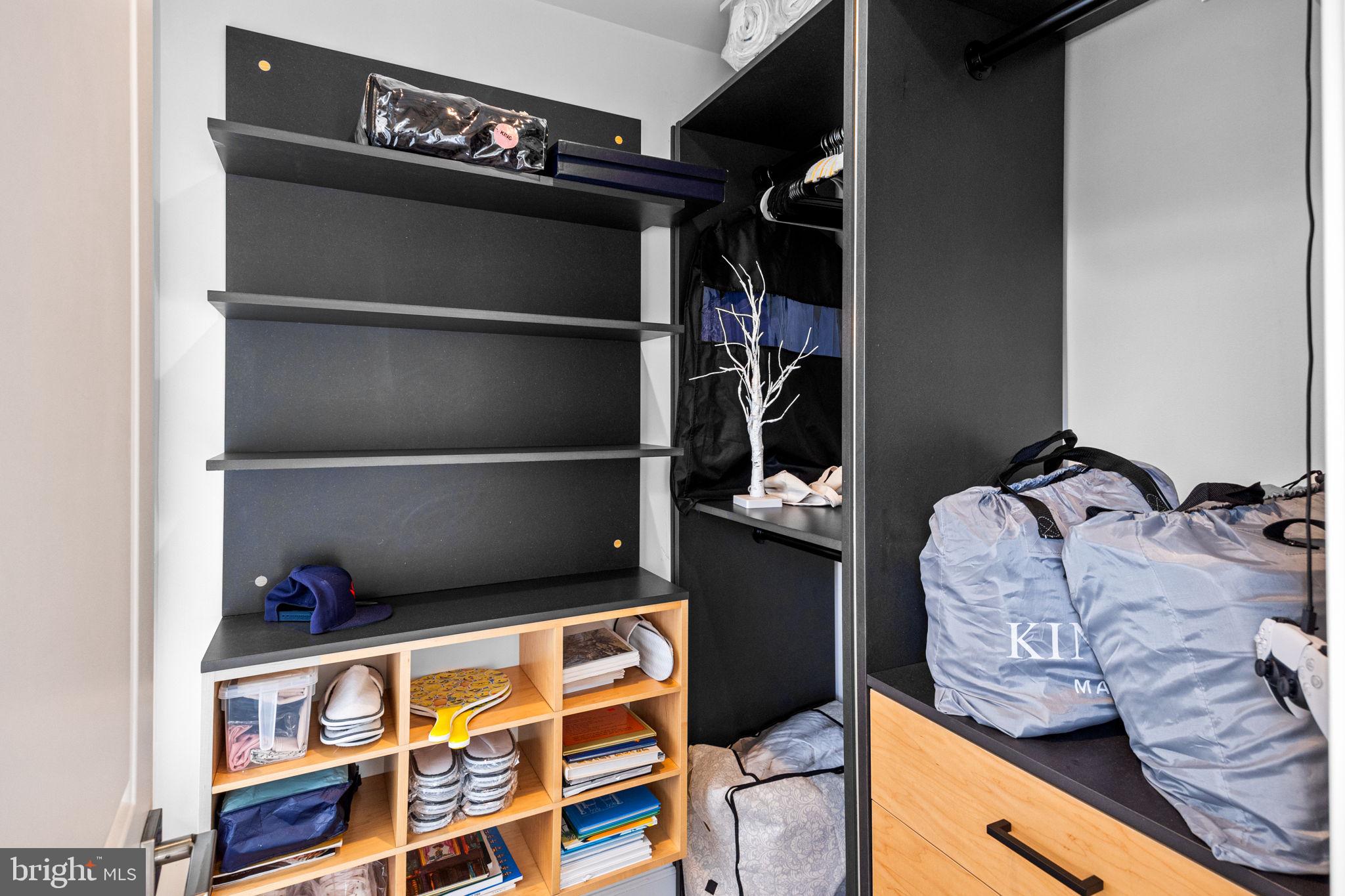 HUNTINGDON VALLEY - Residential