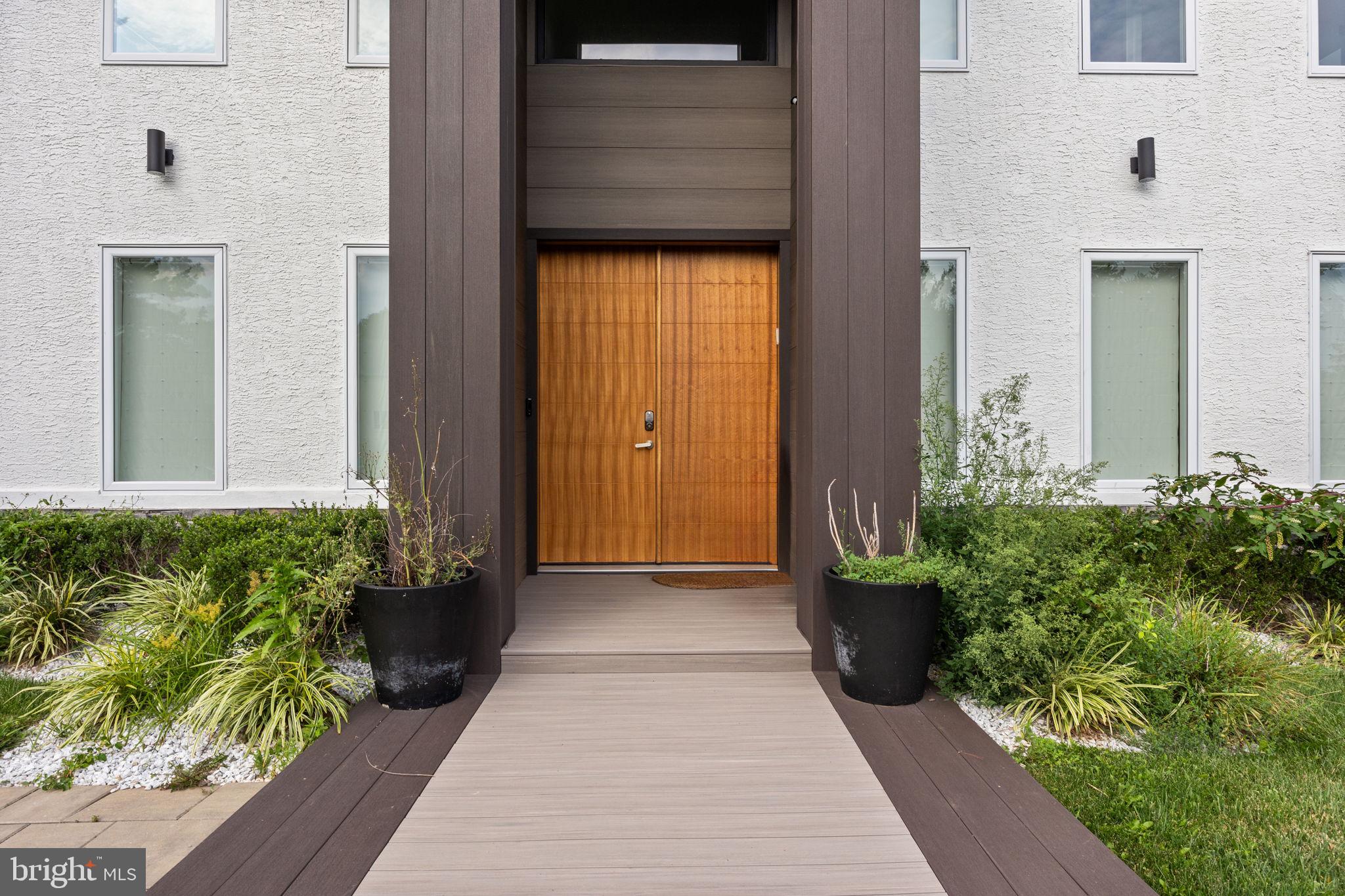 HUNTINGDON VALLEY - Residential