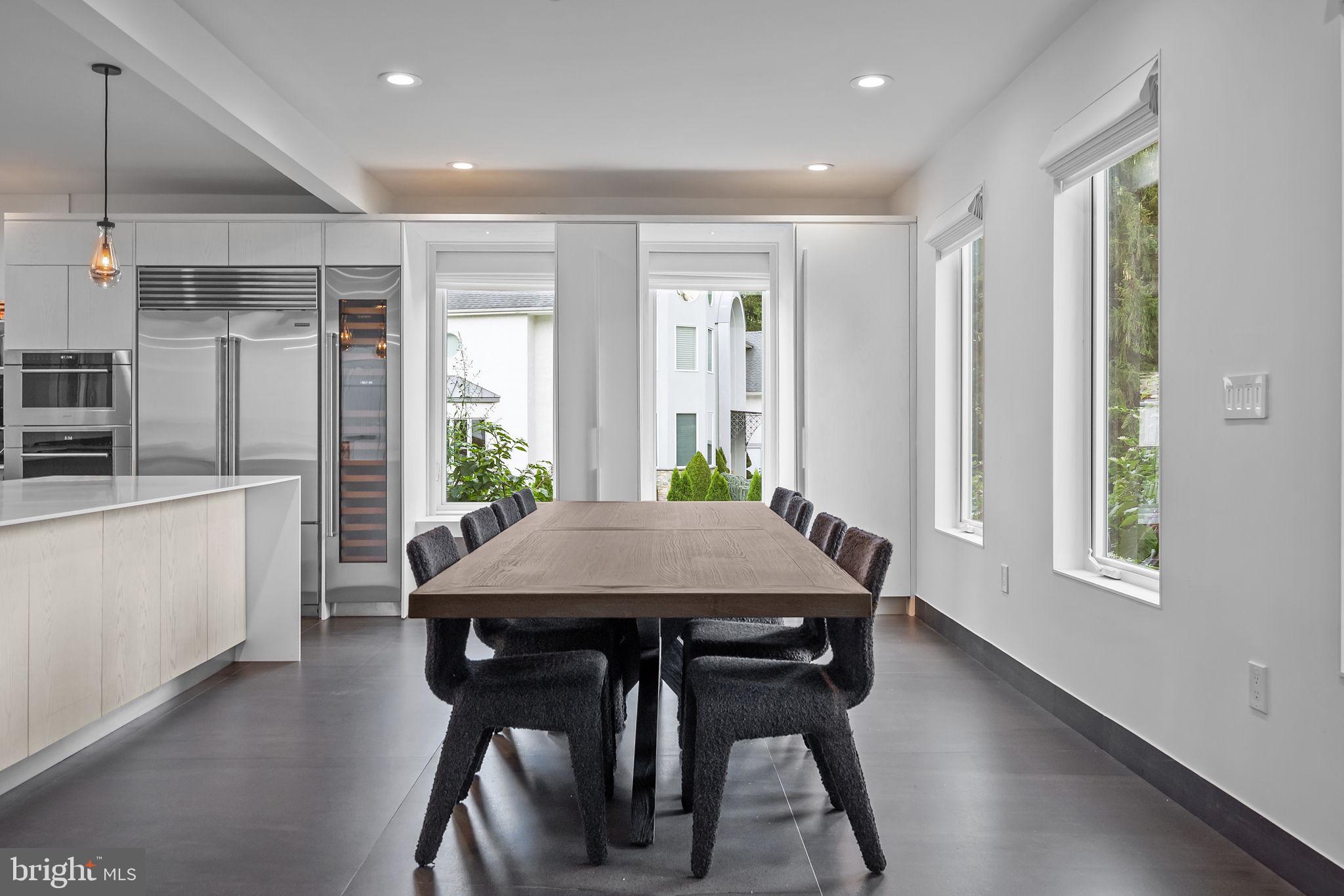 HUNTINGDON VALLEY - Residential