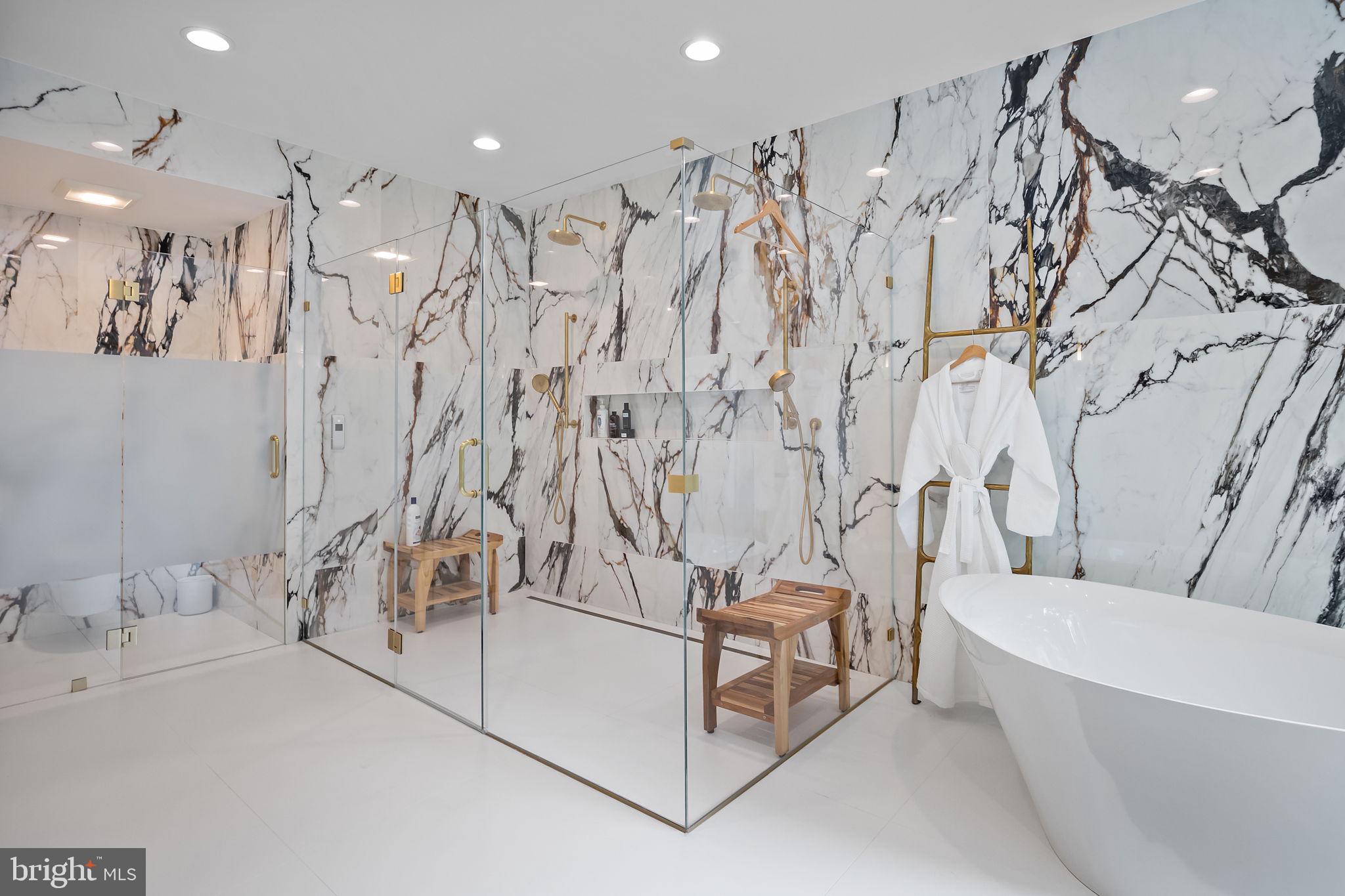 HUNTINGDON VALLEY - Residential