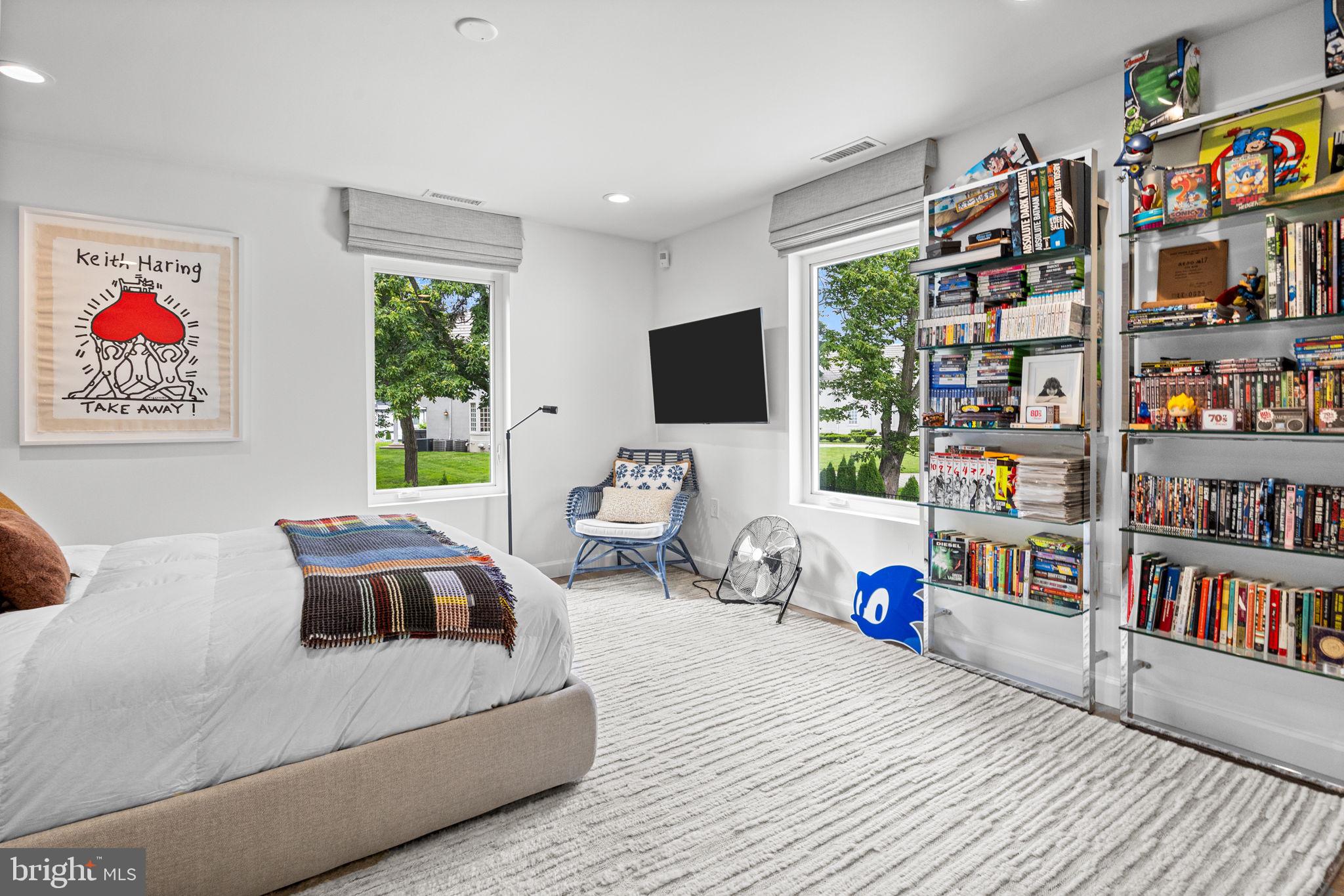 HUNTINGDON VALLEY - Residential