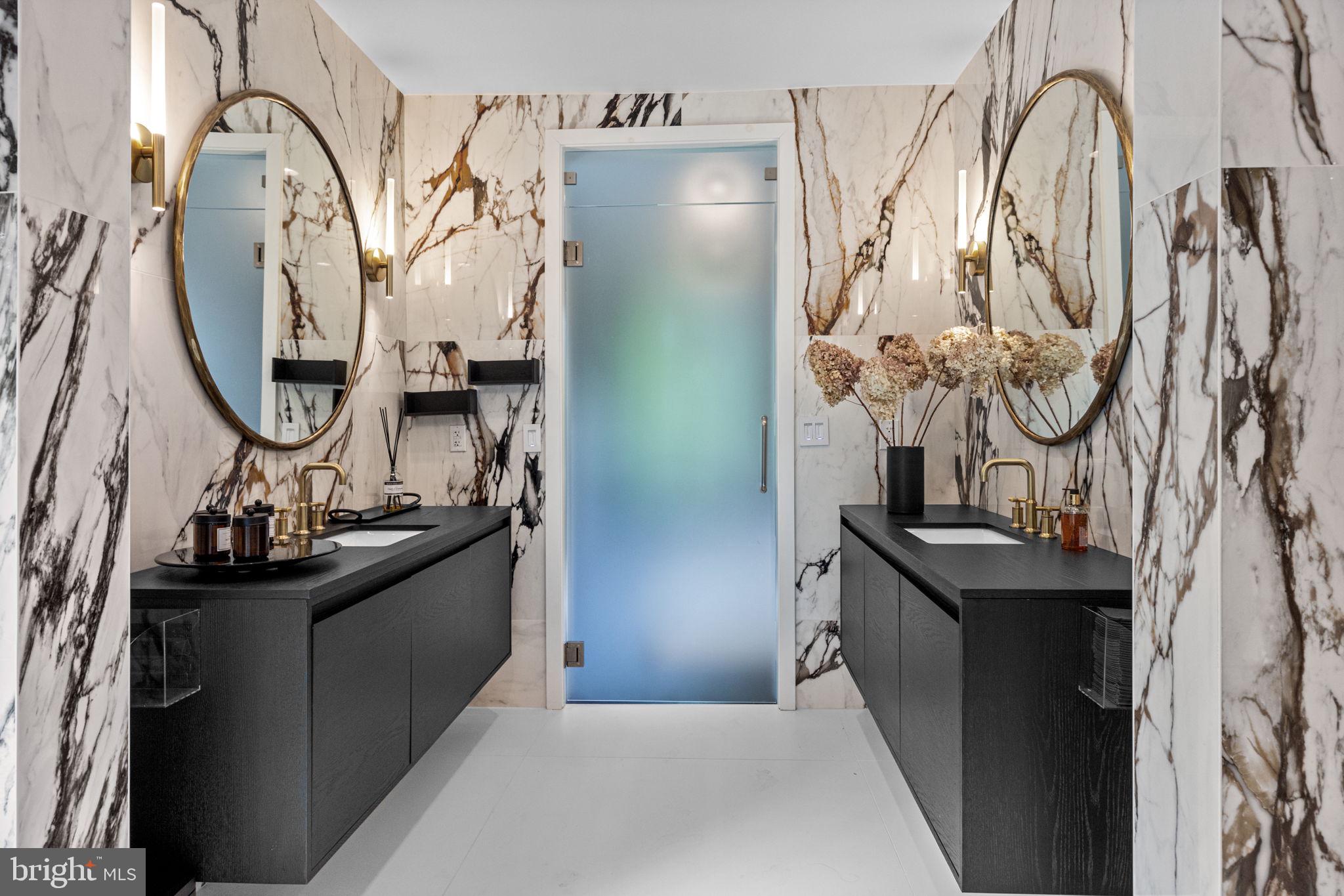 HUNTINGDON VALLEY - Residential