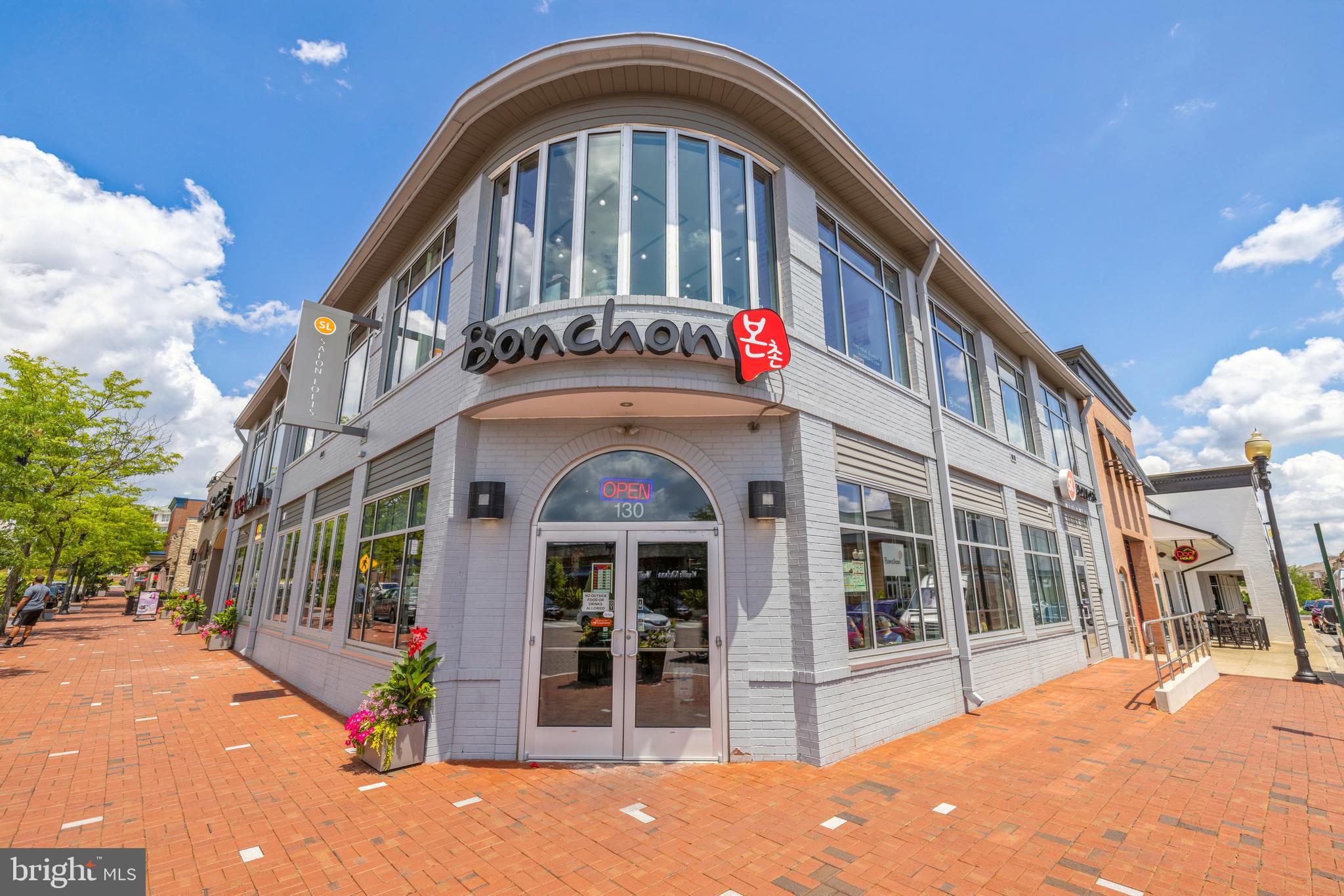 LAKELANDS - Residential