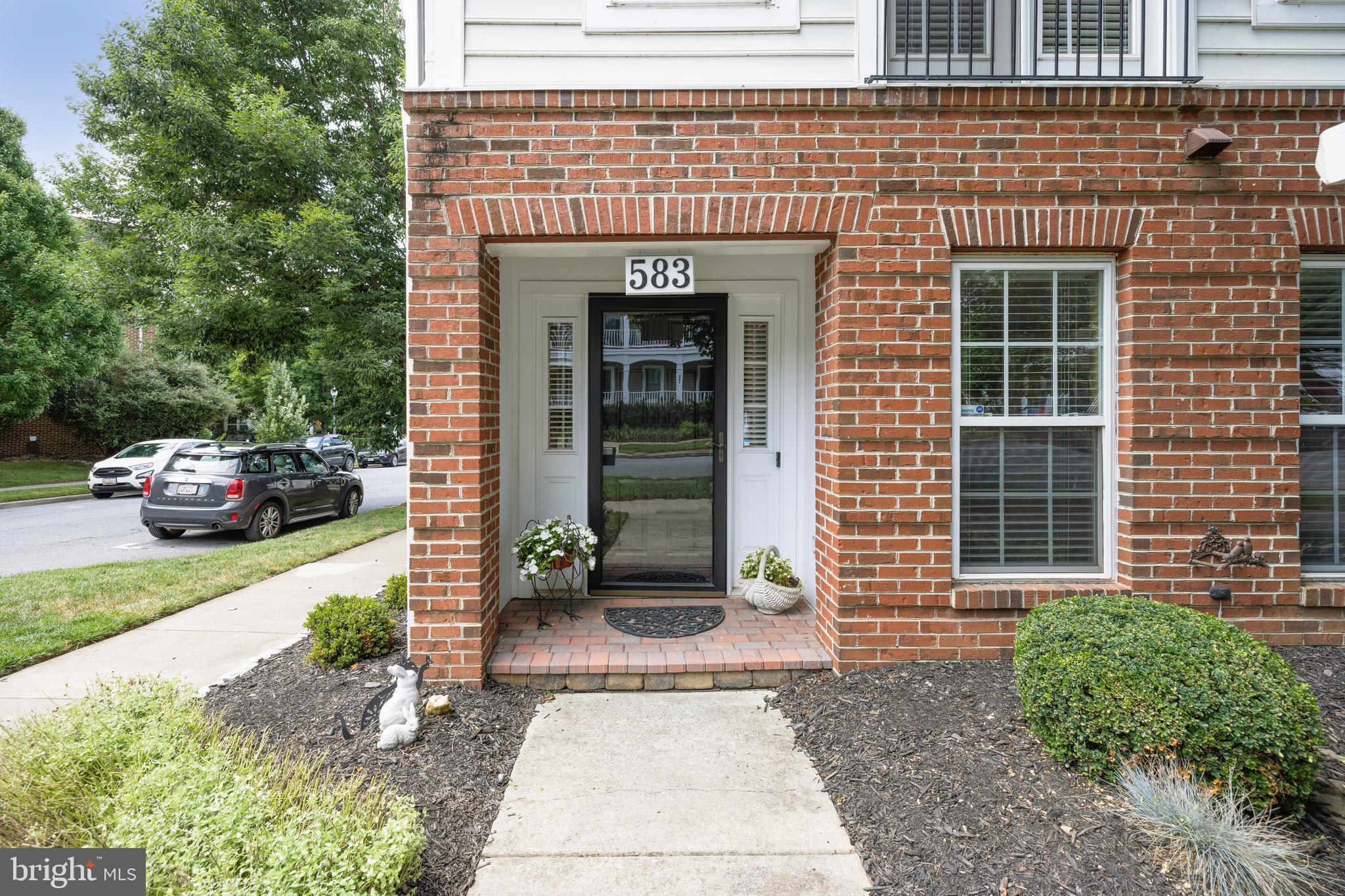 LAKELANDS - Residential