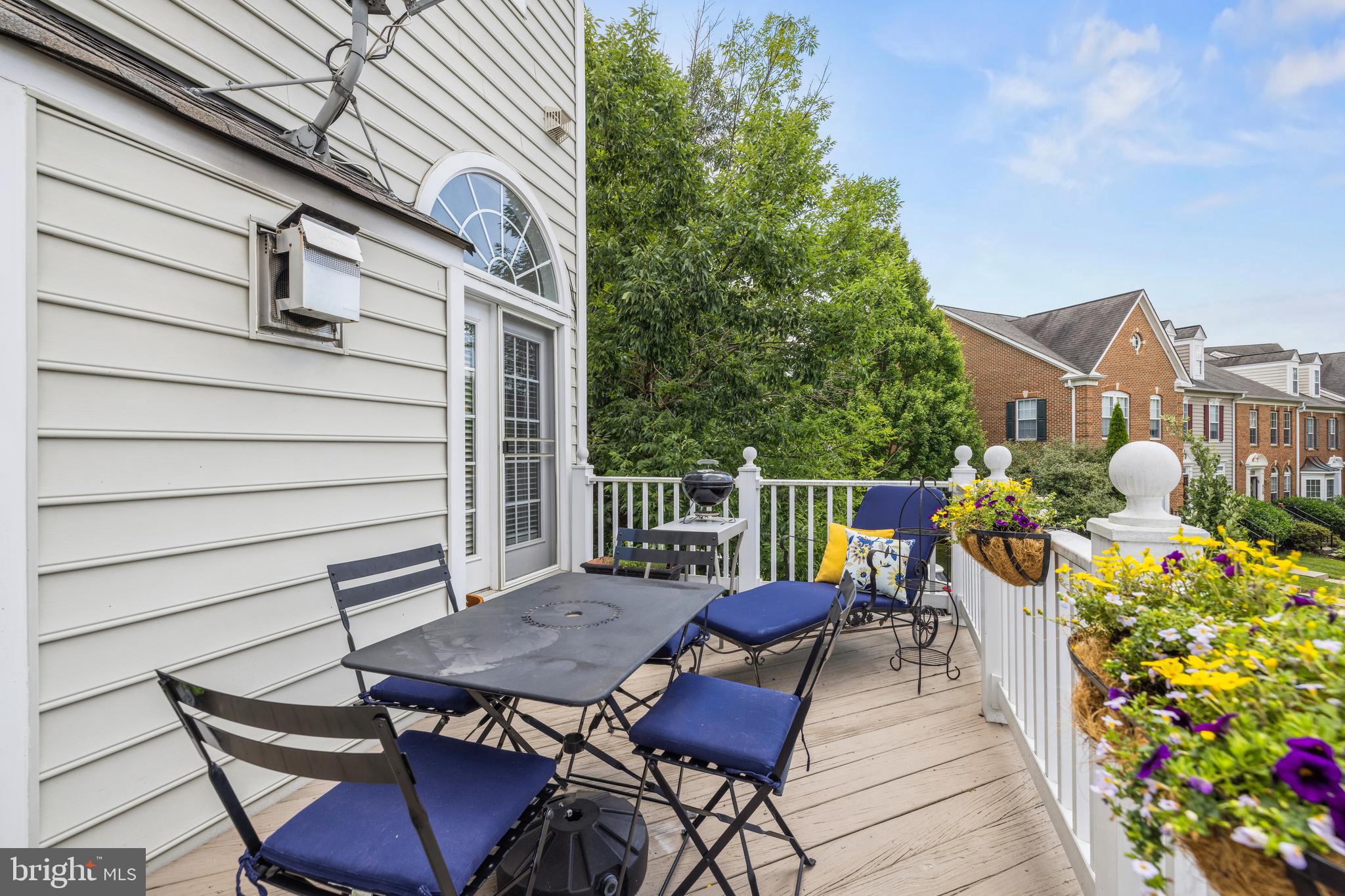 LAKELANDS - Residential