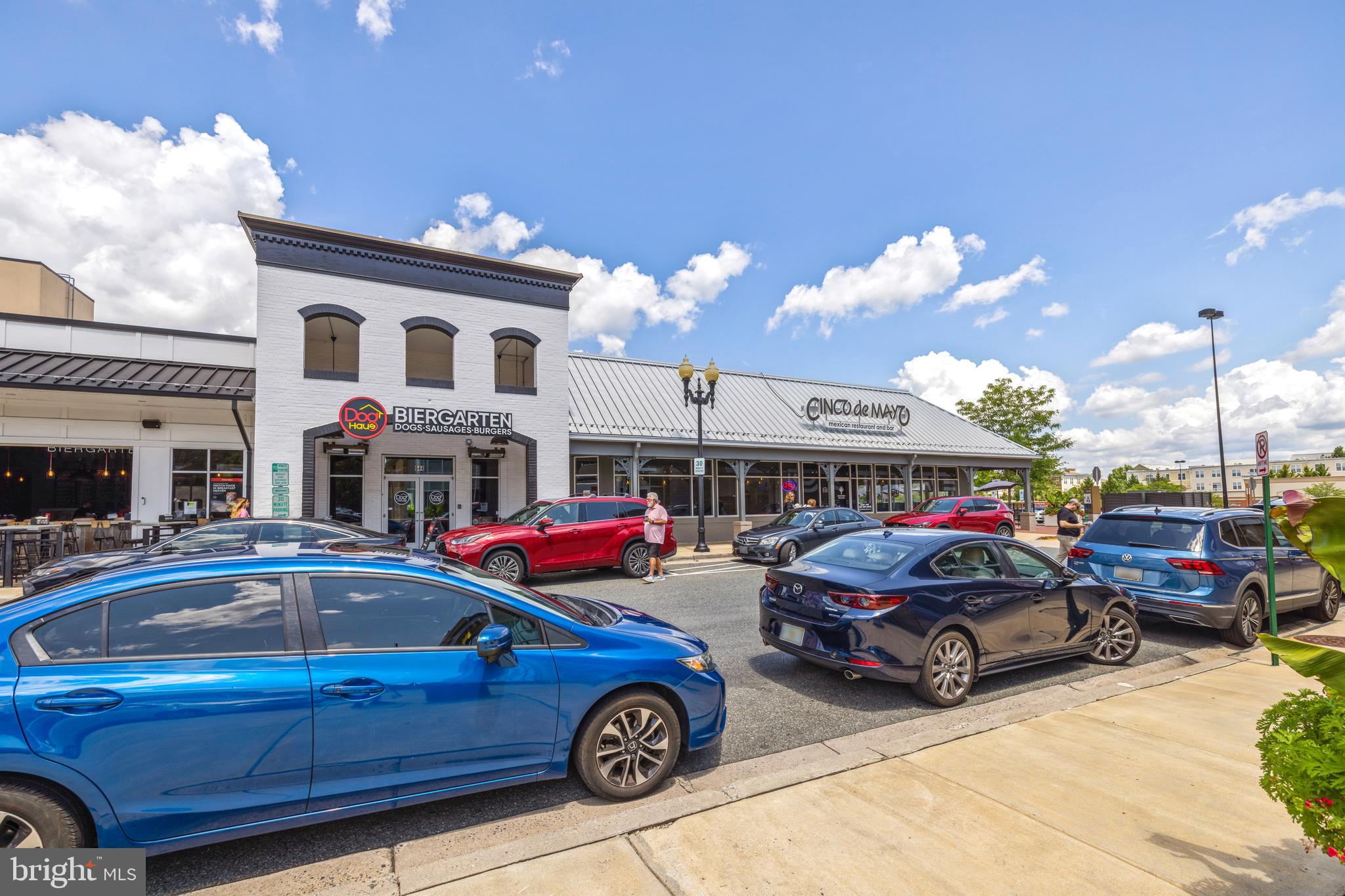 LAKELANDS - Residential