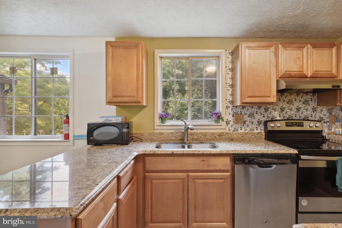 GAITHERSBURG - Residential