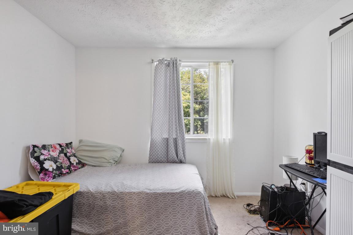 GAITHERSBURG - Residential