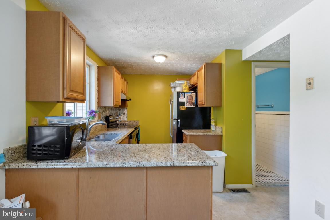 GAITHERSBURG - Residential