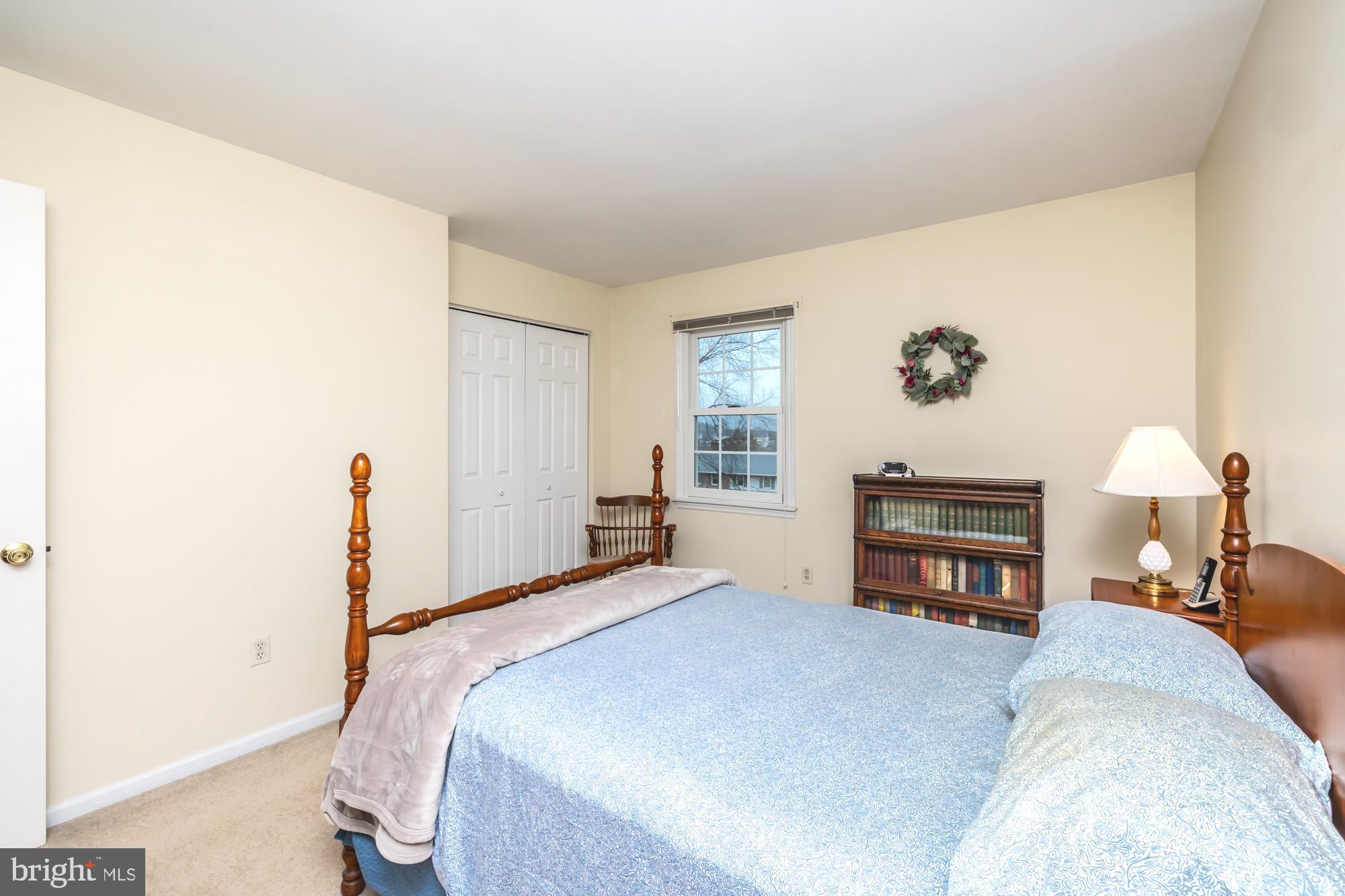 COUNTRY CLUB ESTAT - Residential