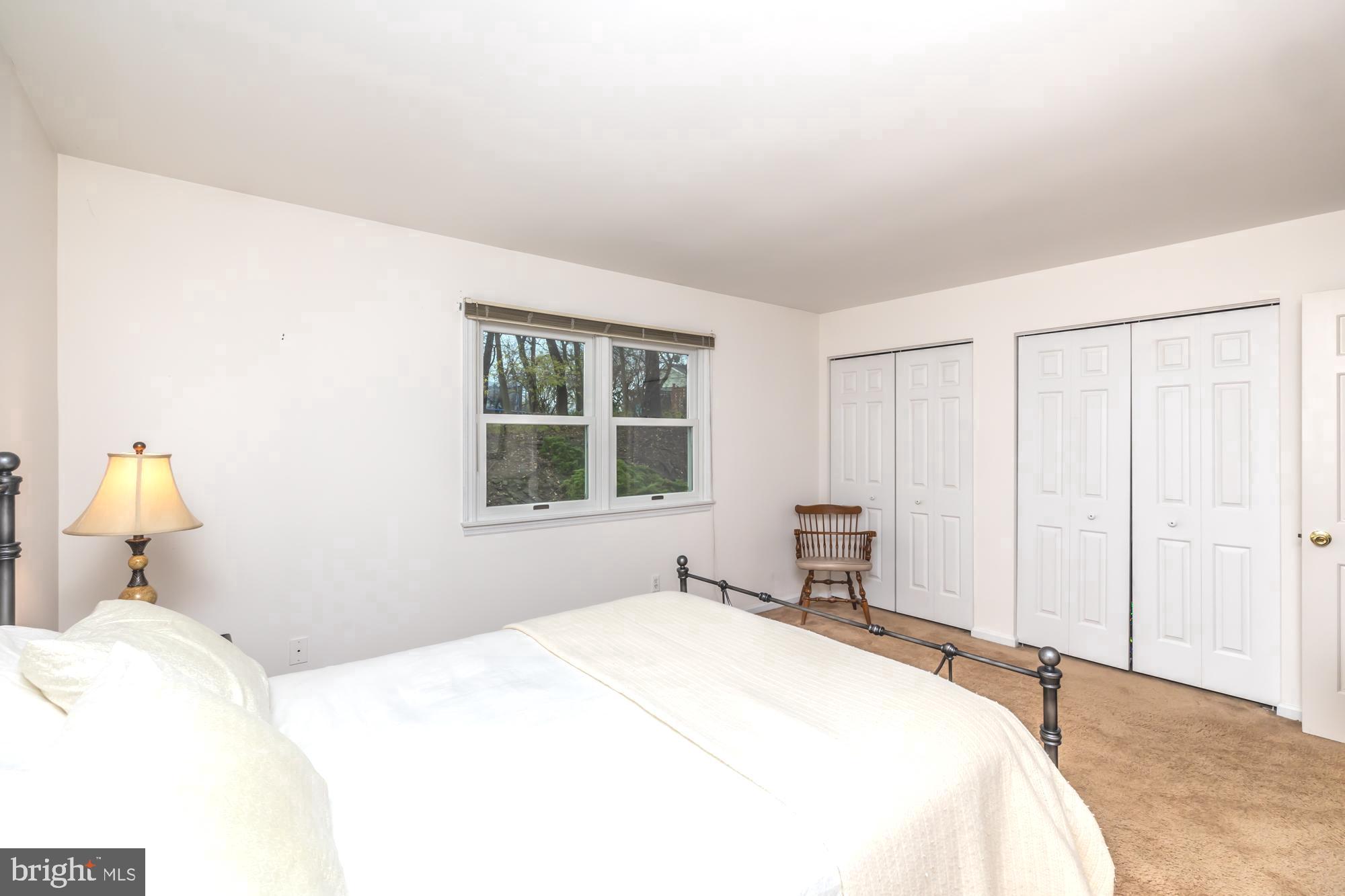 COUNTRY CLUB ESTAT - Residential