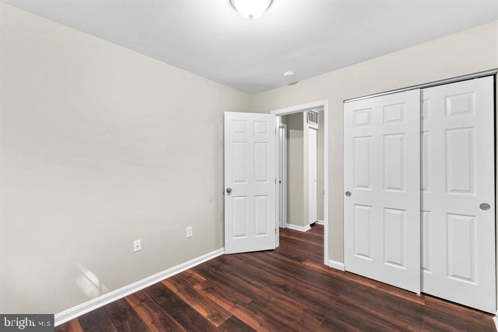 PORT O DUMFRIES - Residential Lease