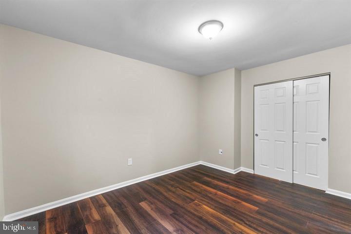 PORT O DUMFRIES - Residential Lease