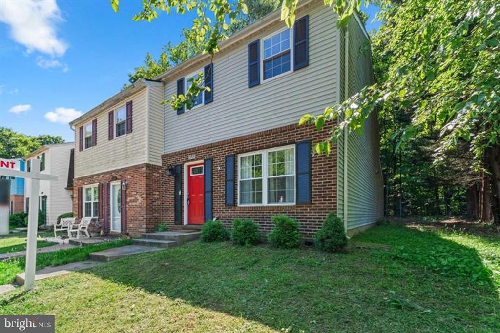 Photo of 3715 Mainsail Cove, TRIANGLE, VA 22172 (MLS # VAPW2107324)