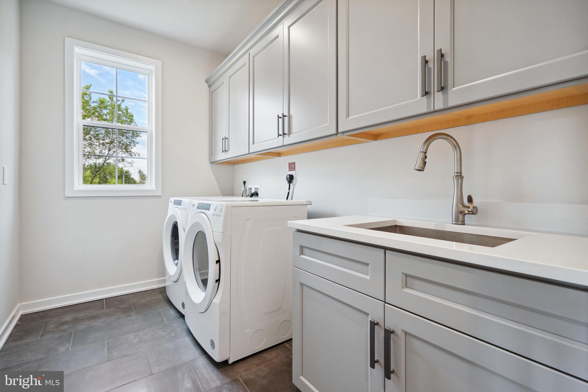 UNION PARK AT MCLEAN - Residential