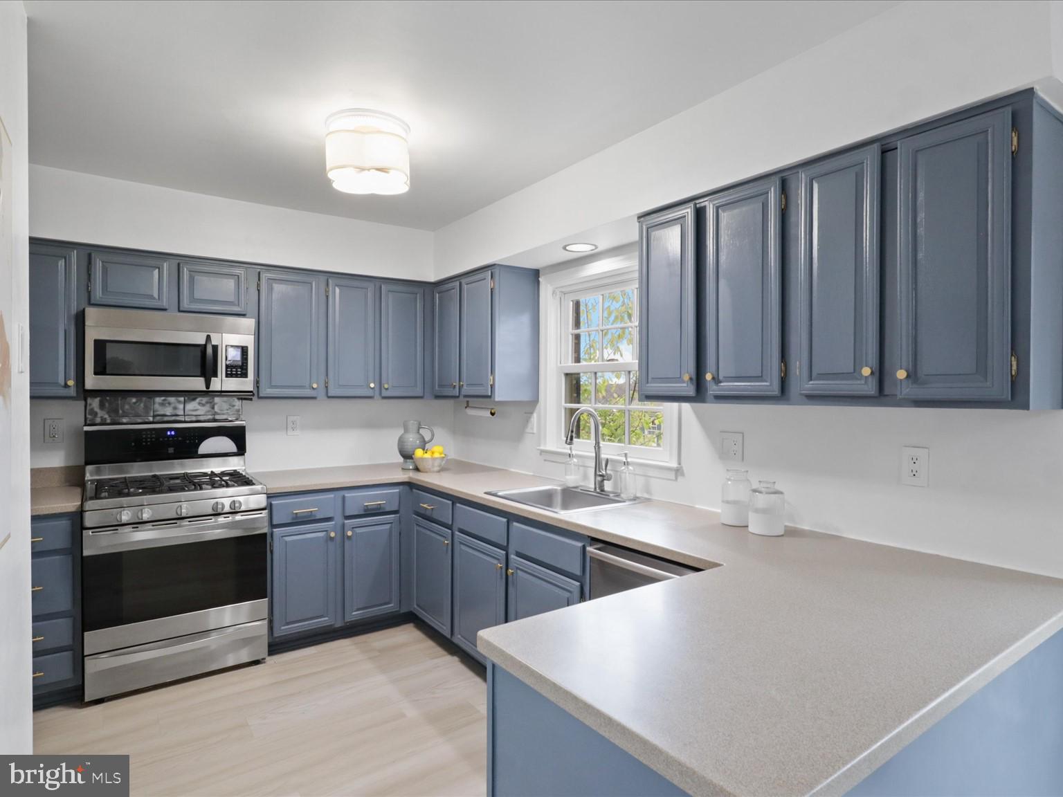 FEDERAL HILL - Residential Lease