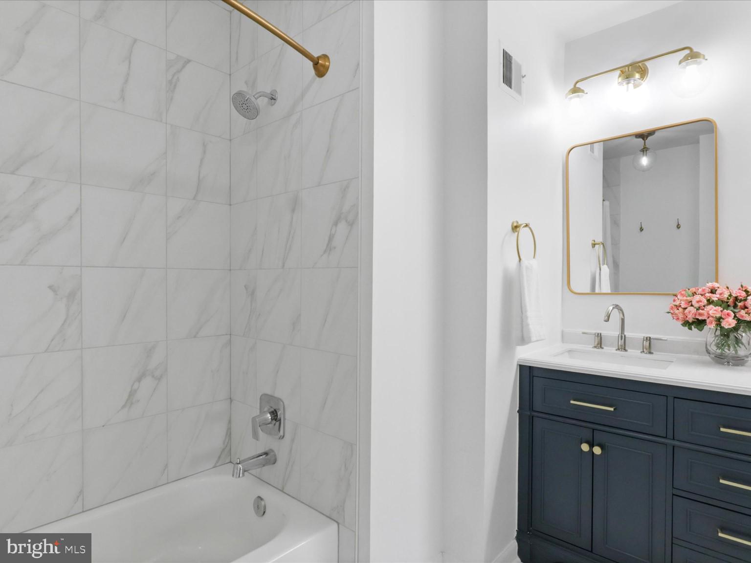 FEDERAL HILL - Residential Lease