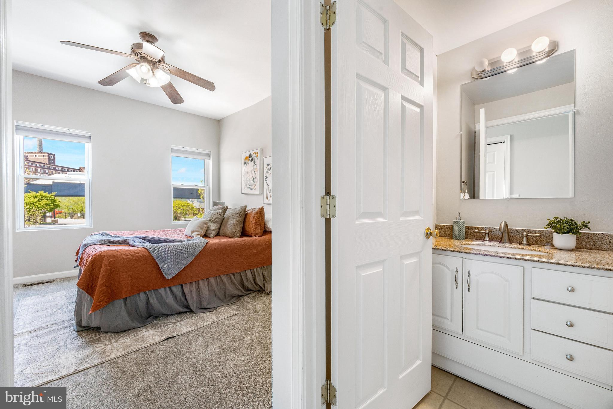 LOCUST POINT - Residential