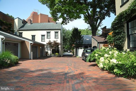 Photo of 334 CHURCH ST, LANCASTER, PA 17602 (MLS # PALA2038398)