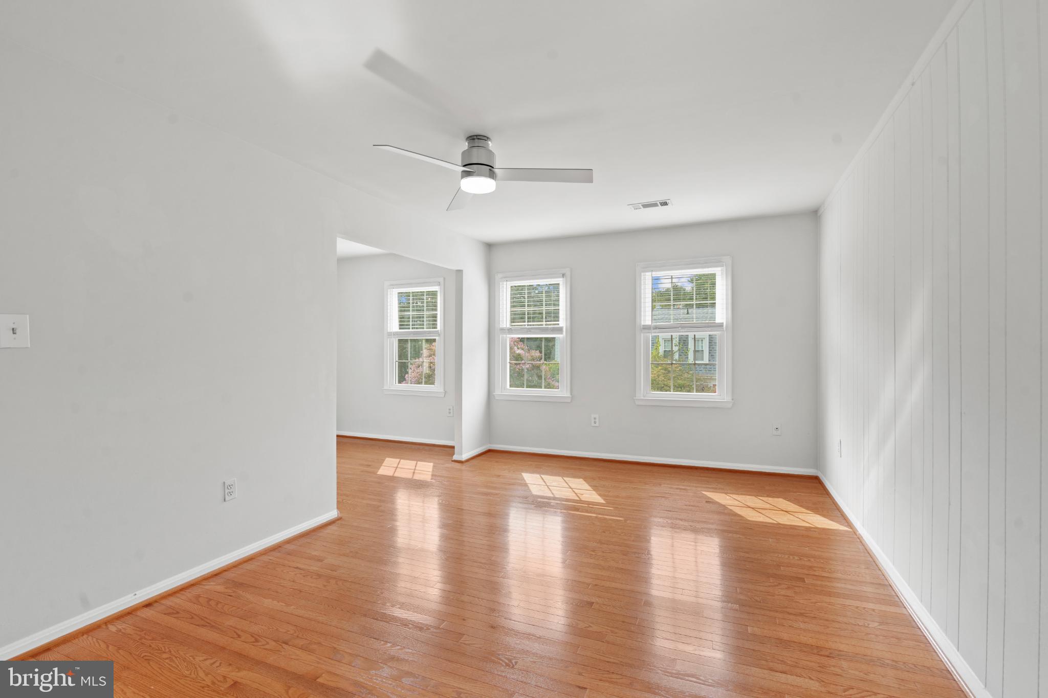 WATERFORD - Residential Lease