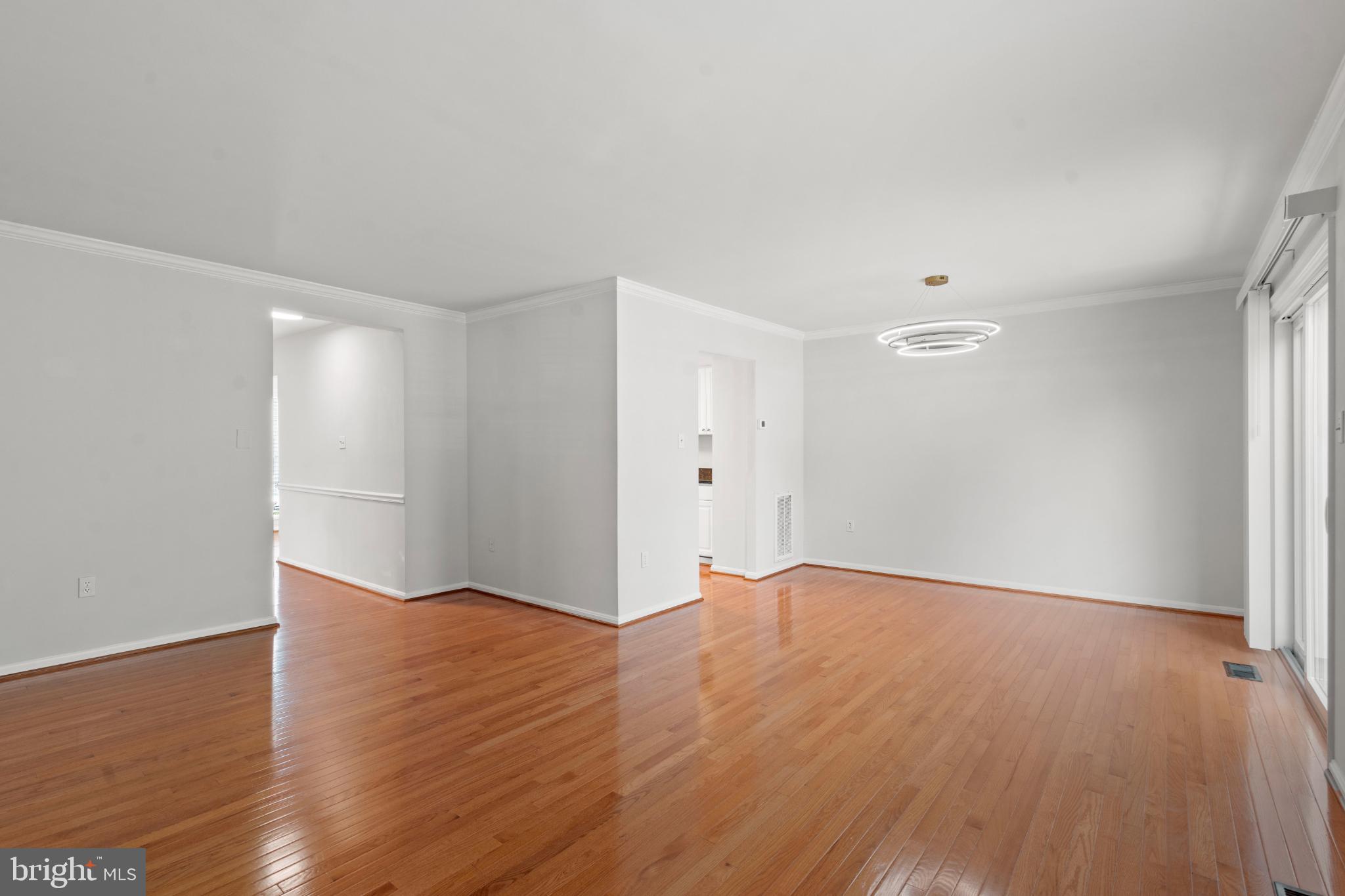 WATERFORD - Residential Lease