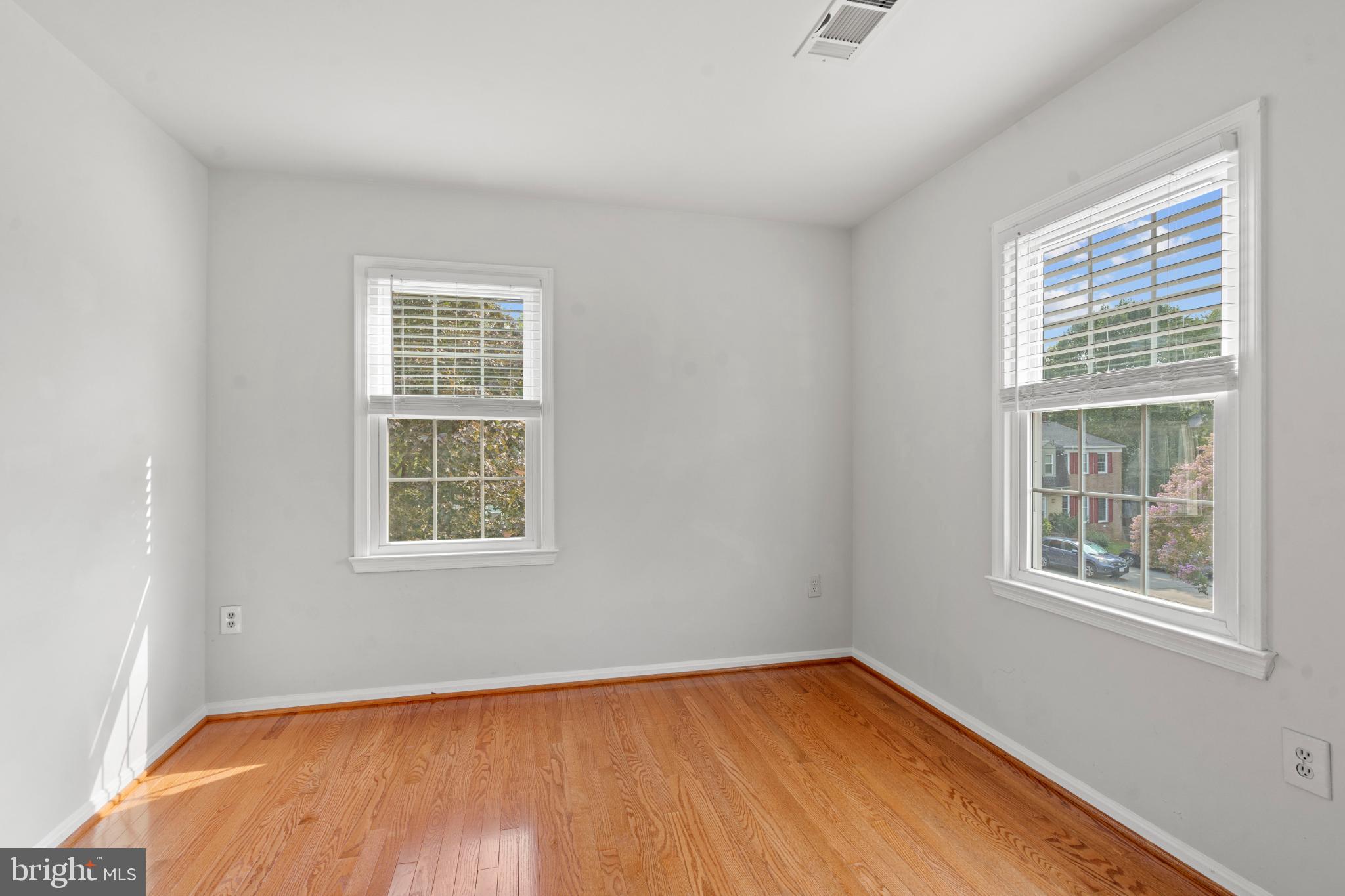 WATERFORD - Residential Lease