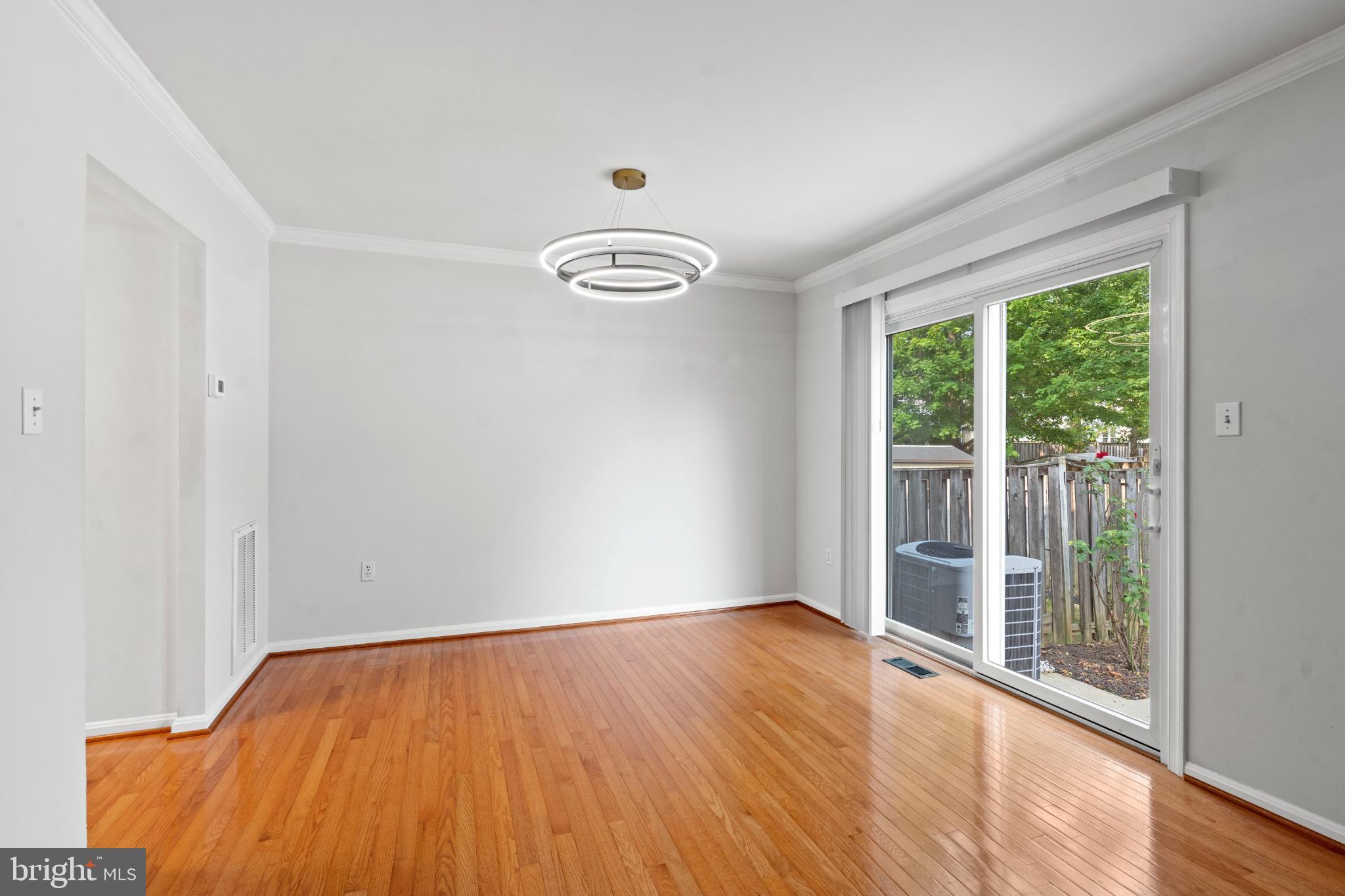 WATERFORD - Residential Lease