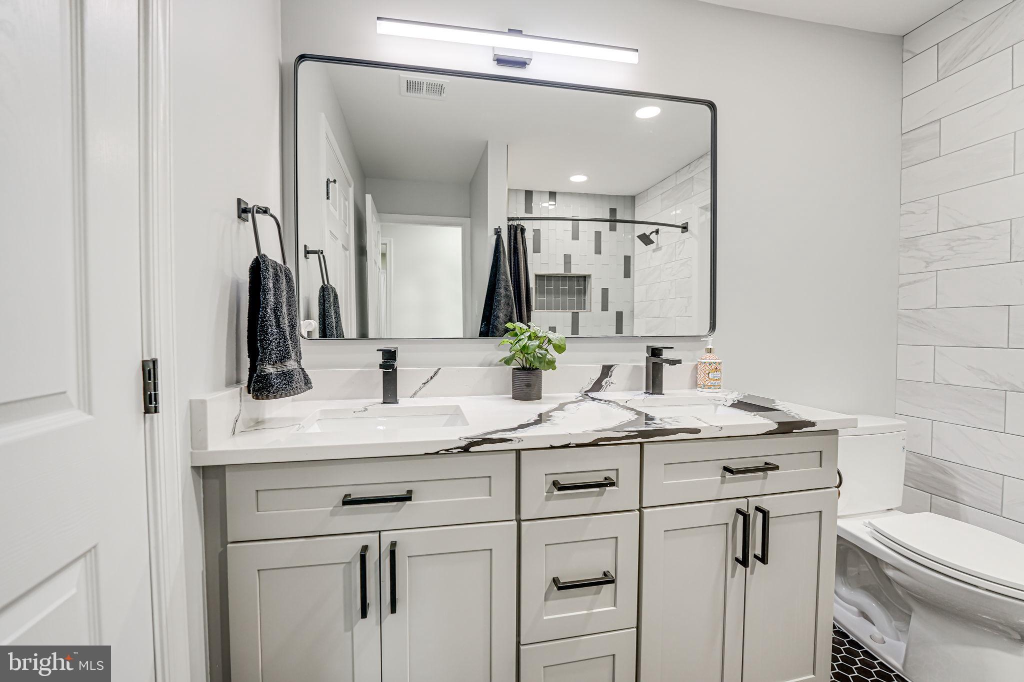 BRISTOL HOUSE - Residential