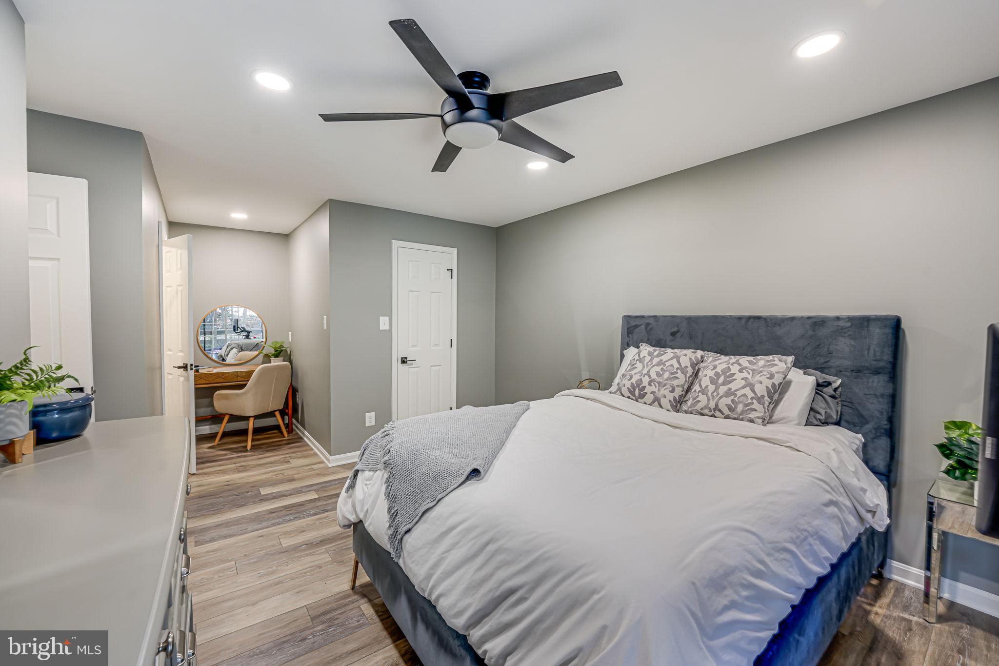 BRISTOL HOUSE - Residential