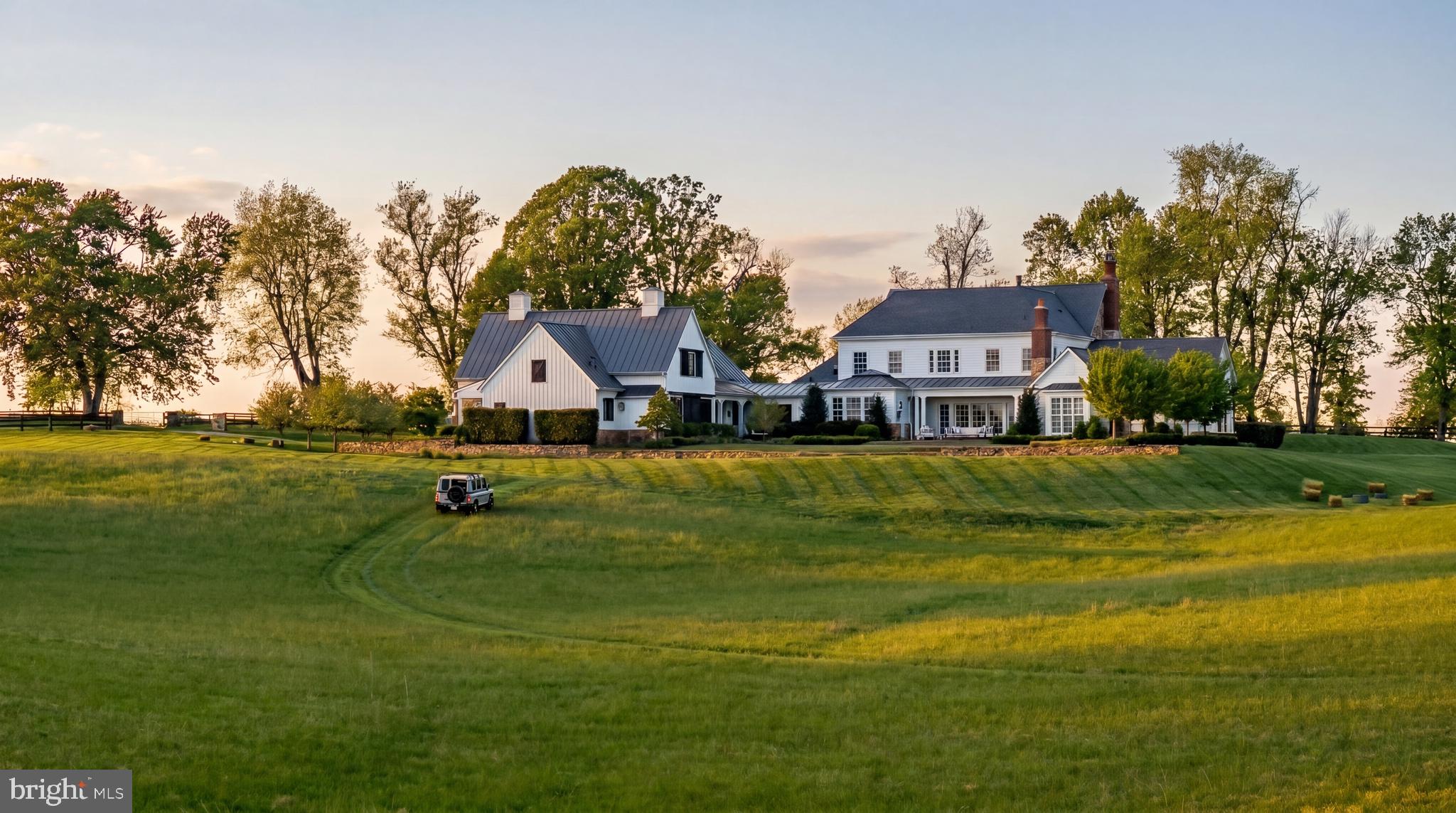 THE PLAINS - Residential