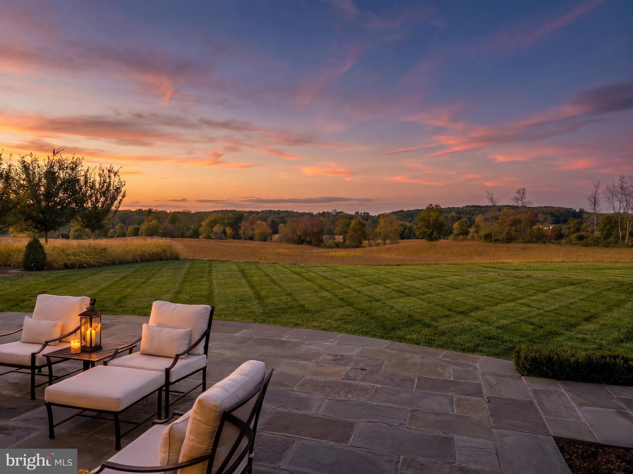 THE PLAINS - Residential