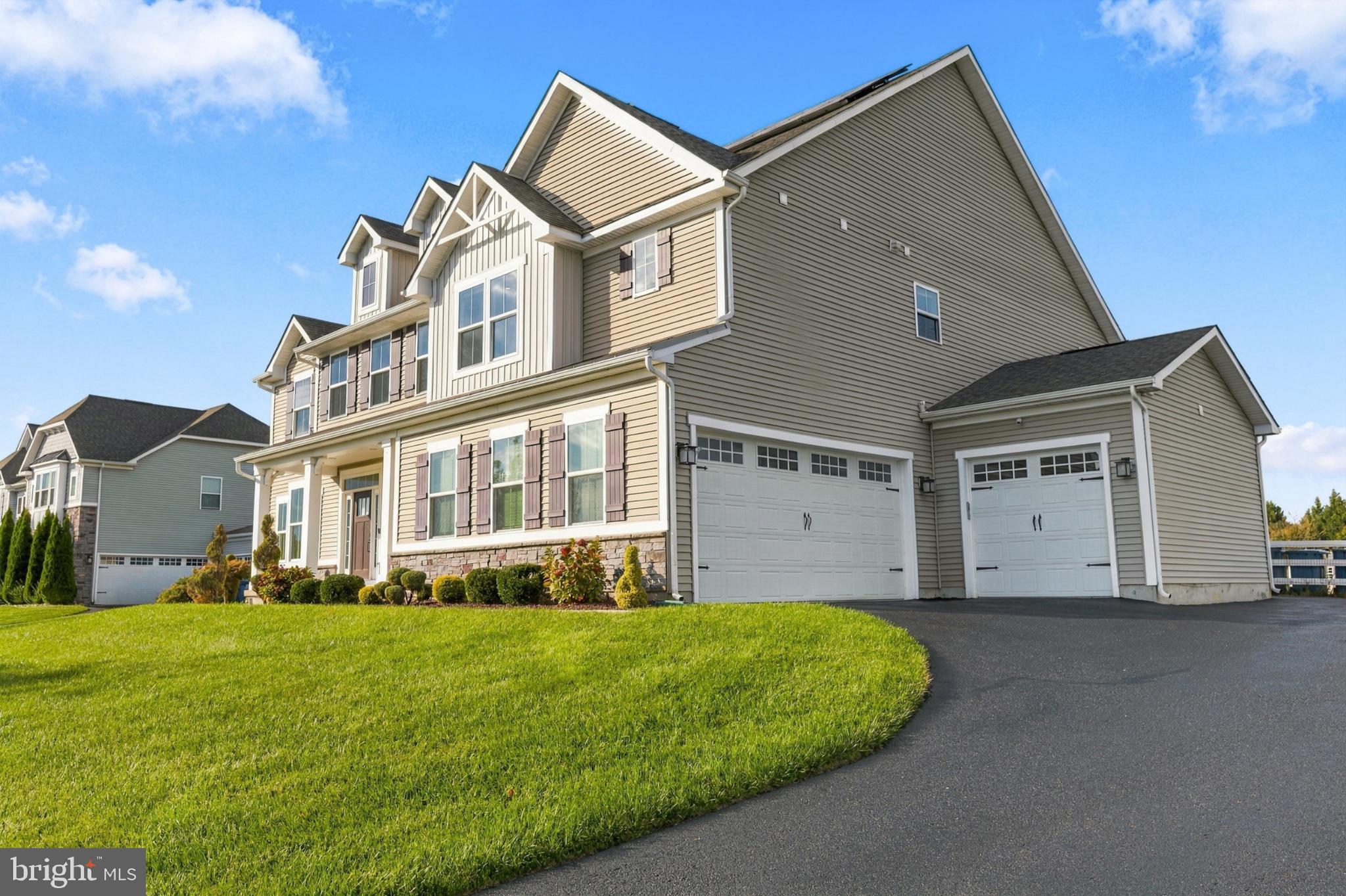 218 MISTMEADOW DRIVE