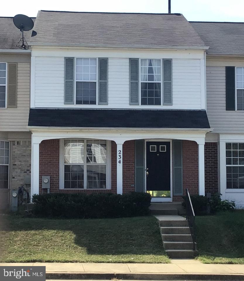 SEVEN OAKS - Residential