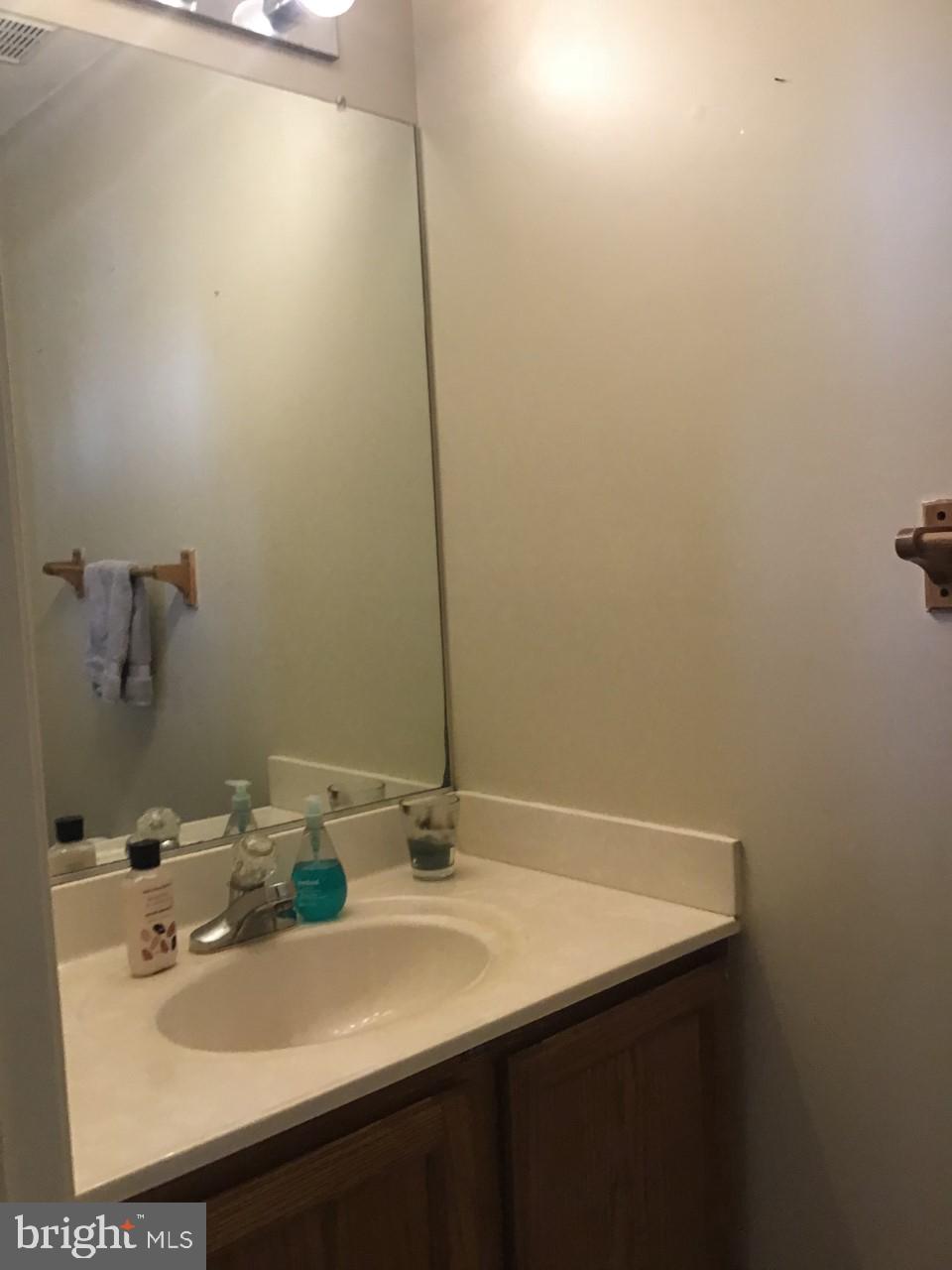 SEVEN OAKS - Residential