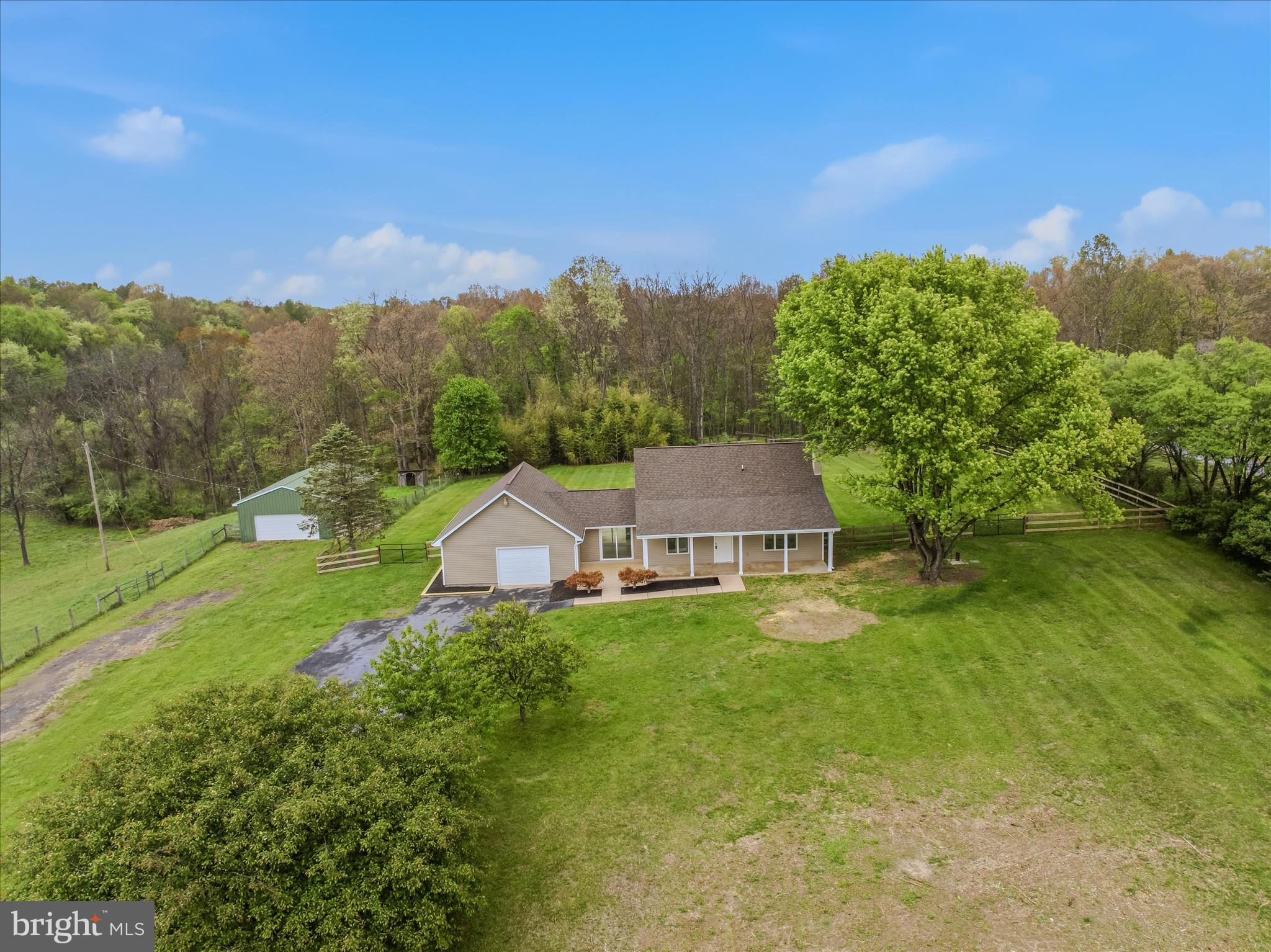 PLEASANT VIEW - Residential