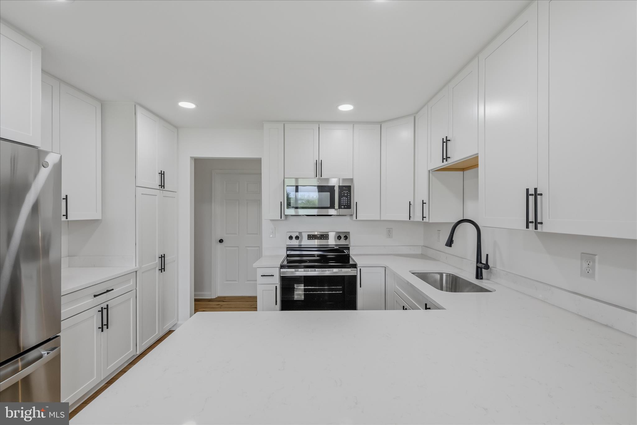 PLEASANT VIEW - Residential