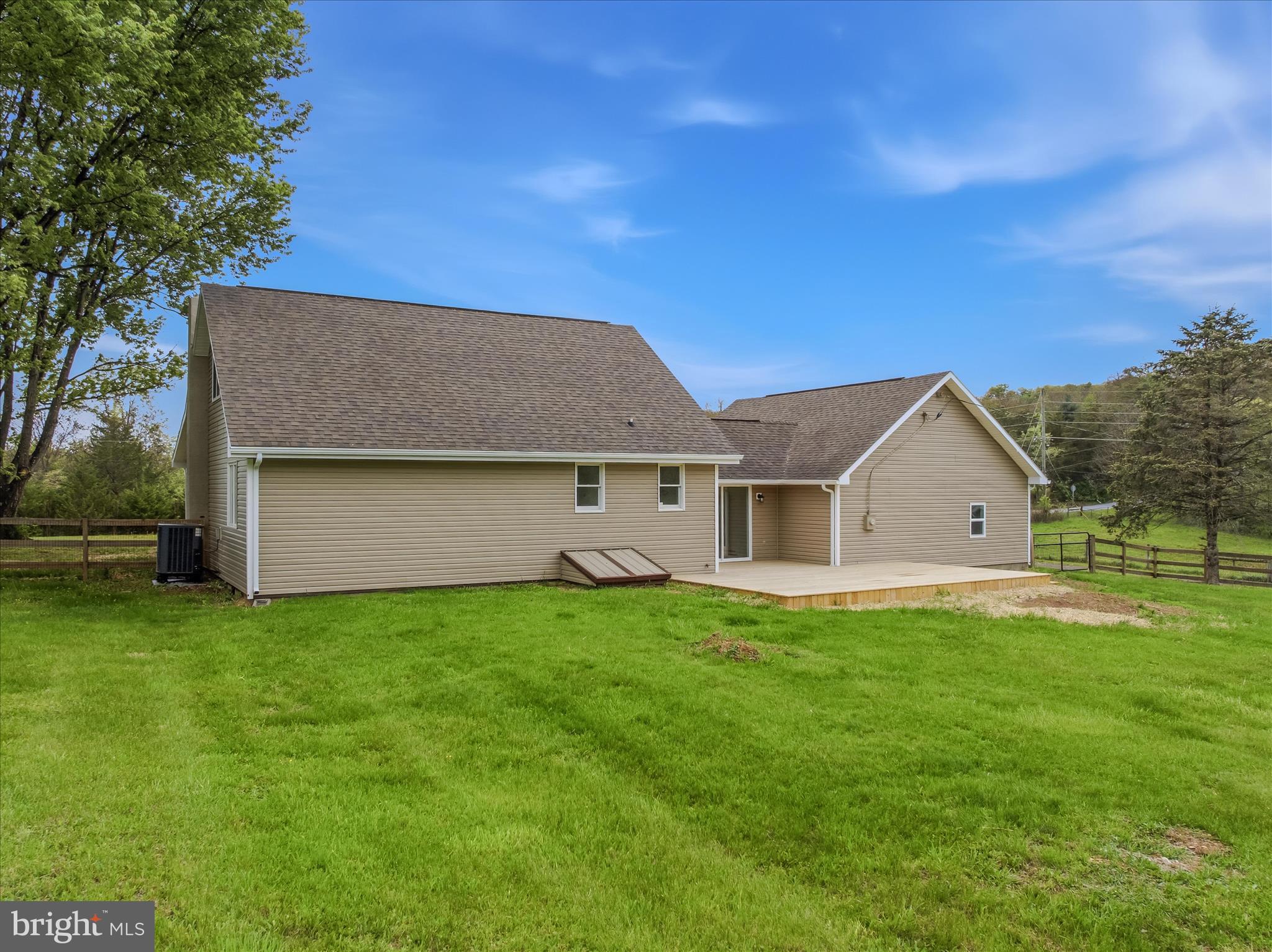 PLEASANT VIEW - Residential