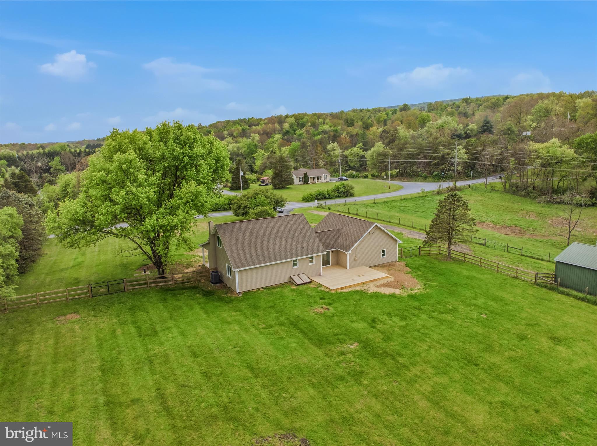 PLEASANT VIEW - Residential