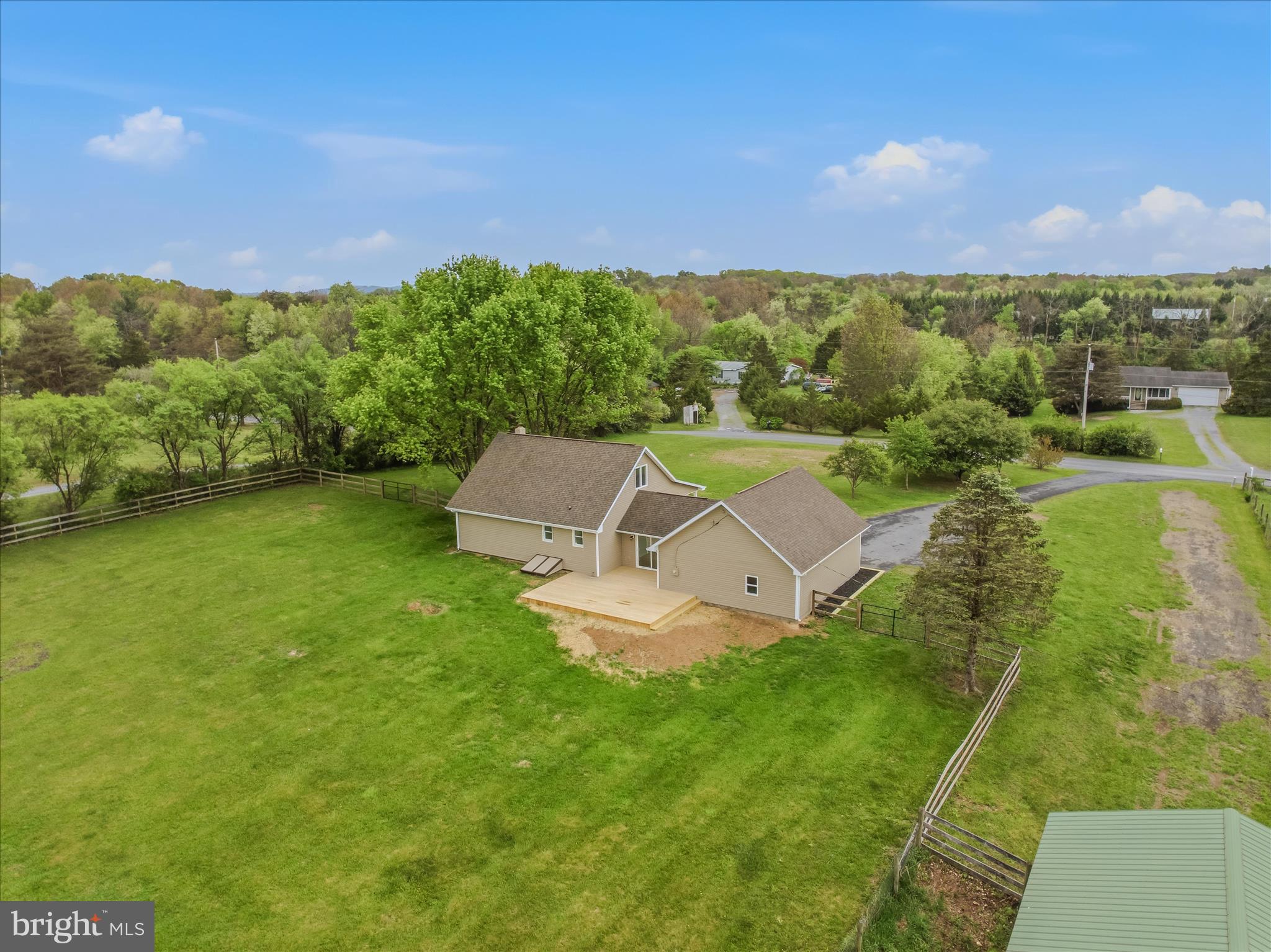 PLEASANT VIEW - Residential