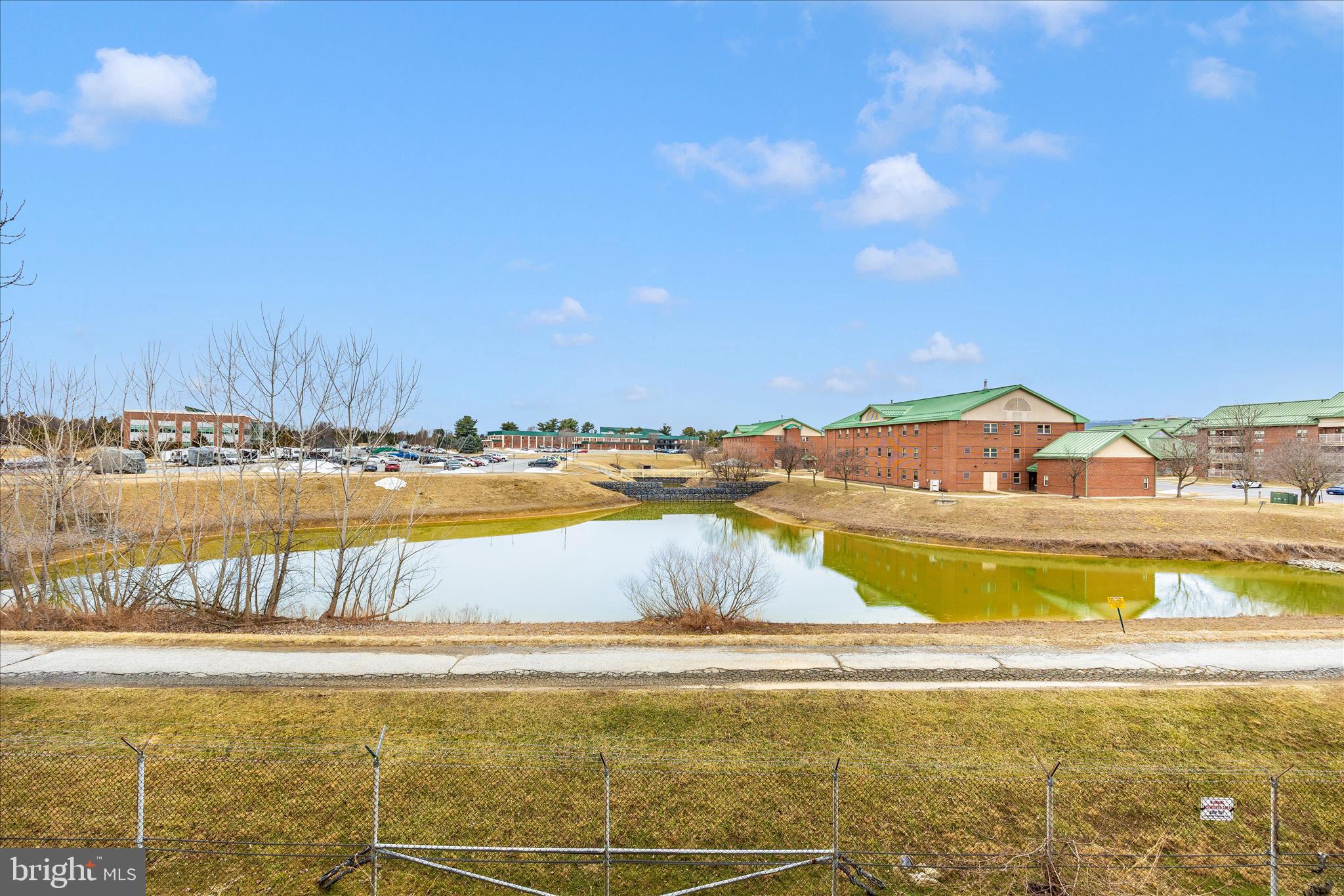 AMBERTOWNE - Residential