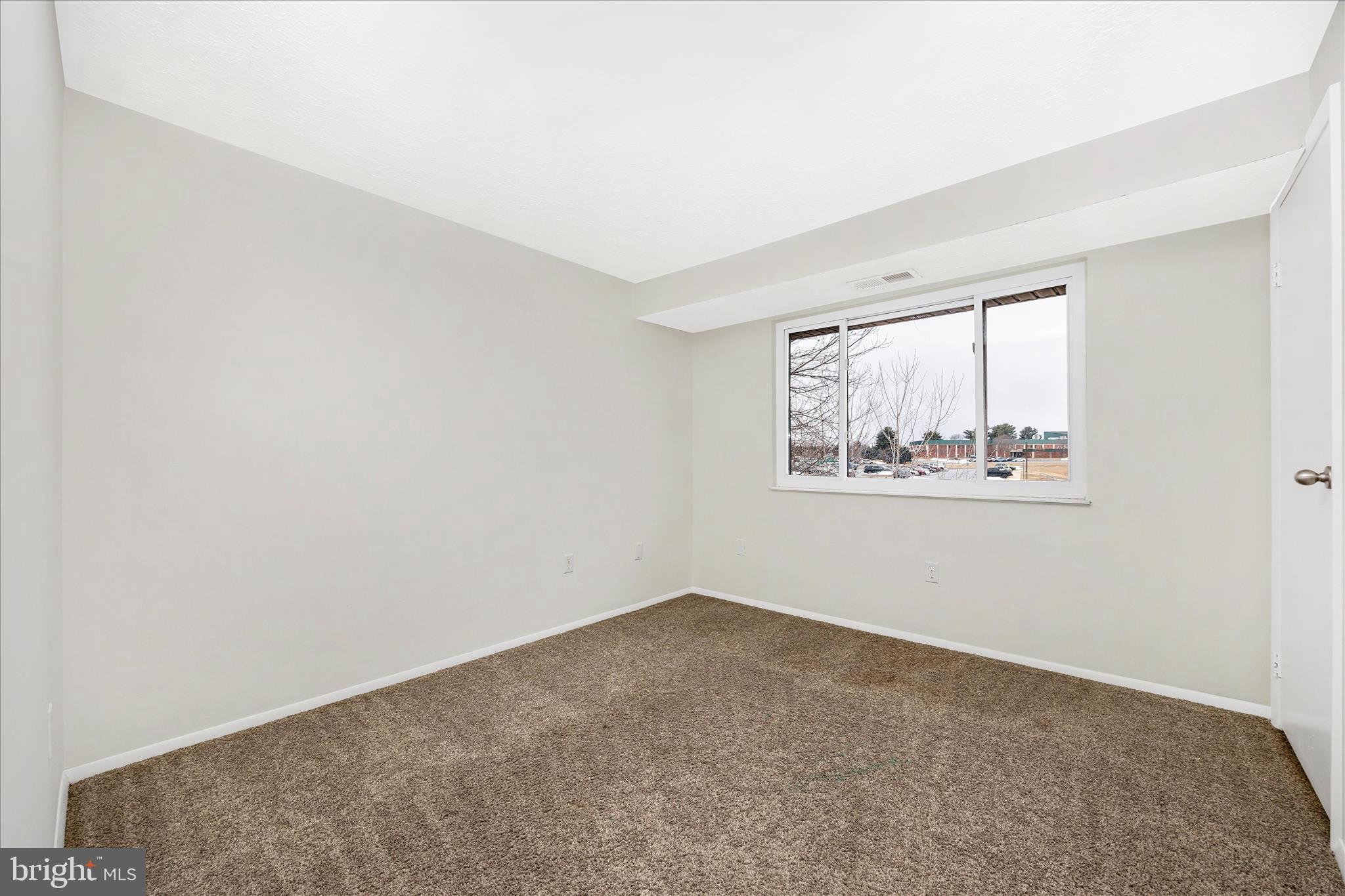 AMBERTOWNE - Residential