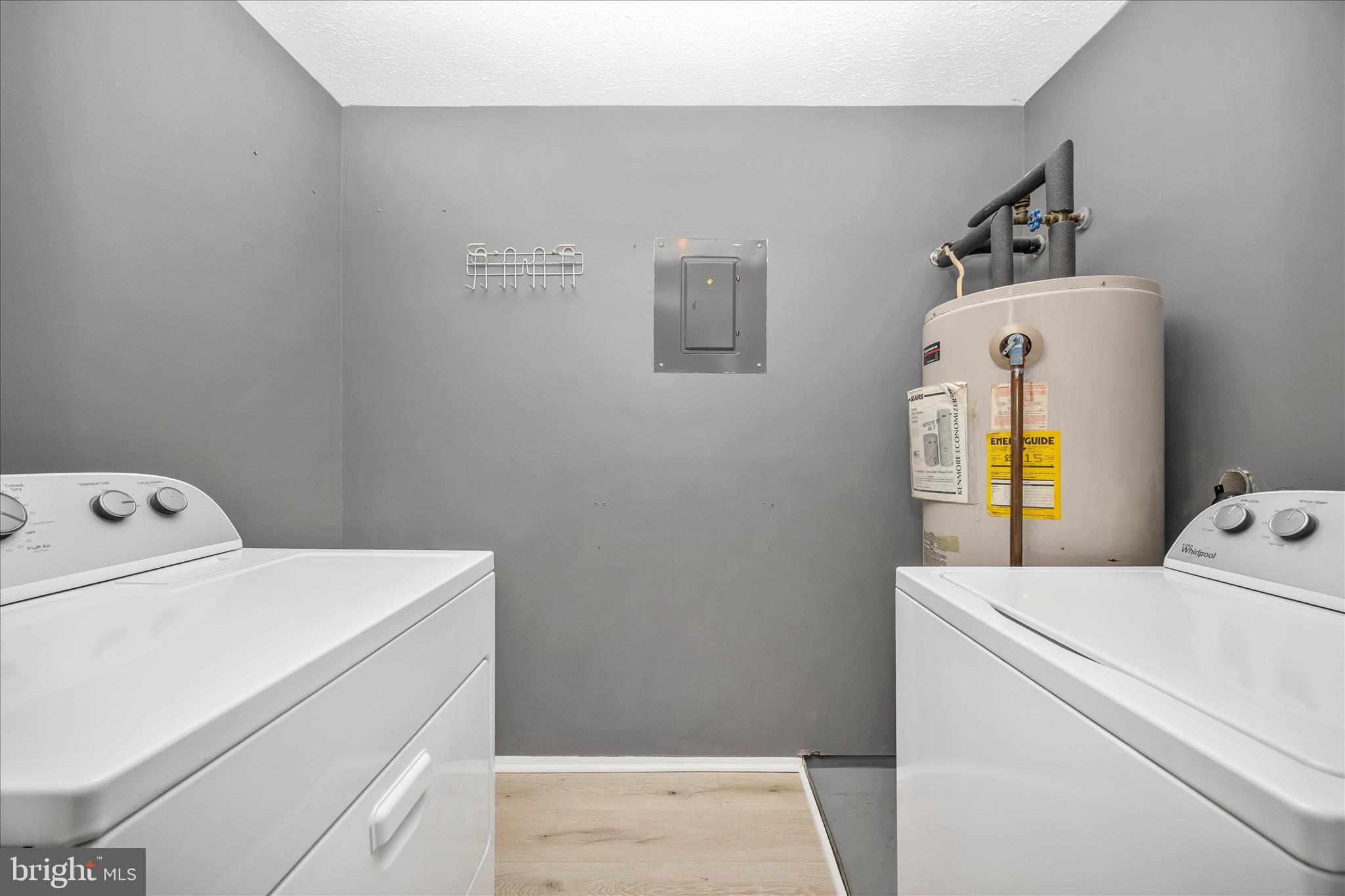 AMBERTOWNE - Residential