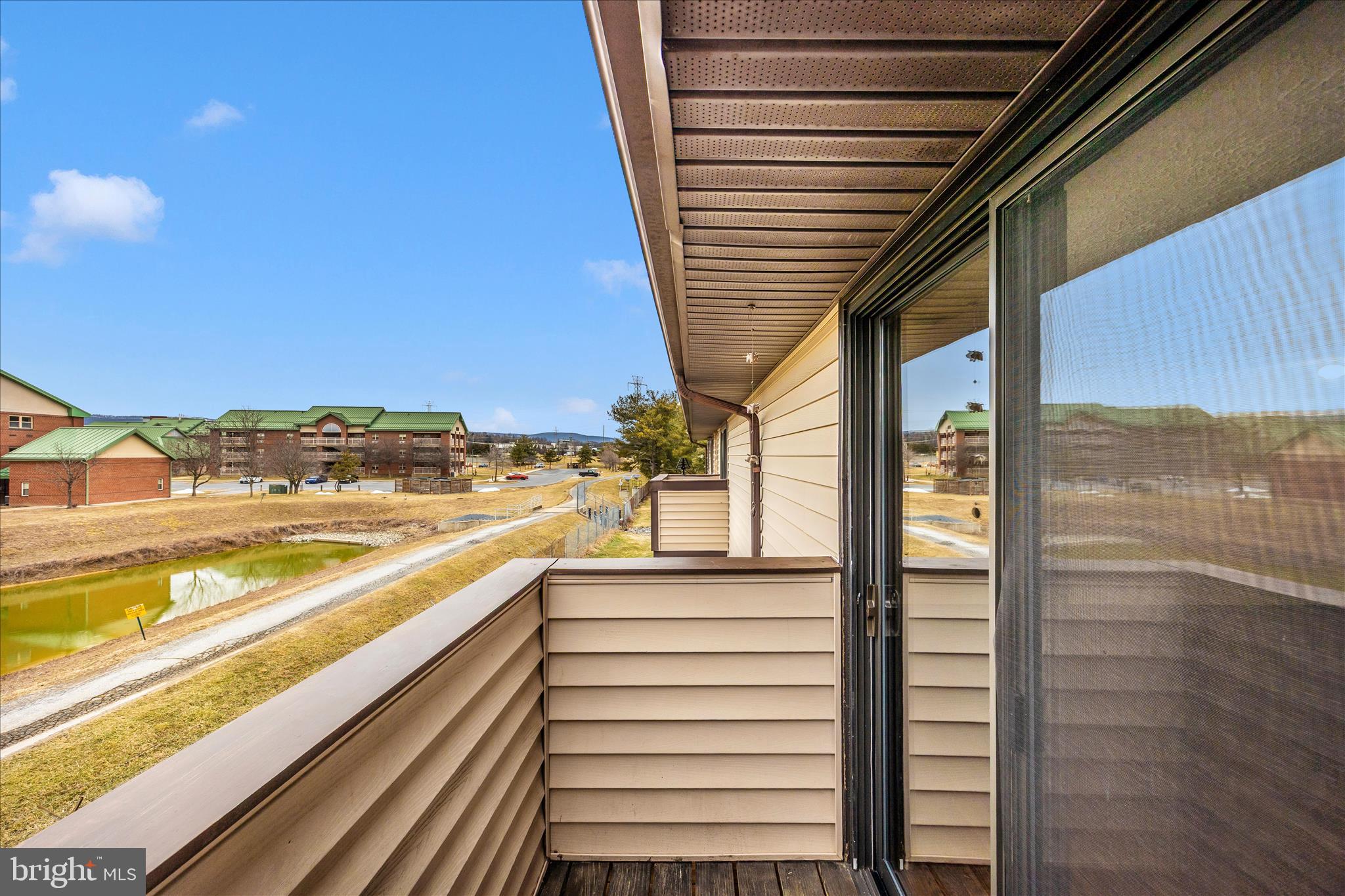 AMBERTOWNE - Residential