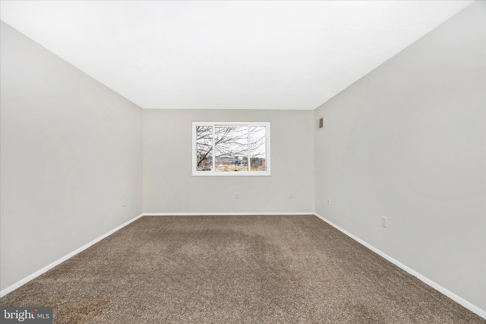 AMBERTOWNE - Residential