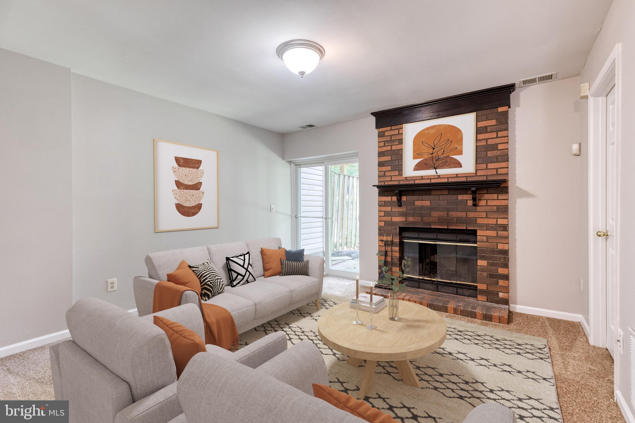 KINGS CONTRIVANCE - Residential Lease