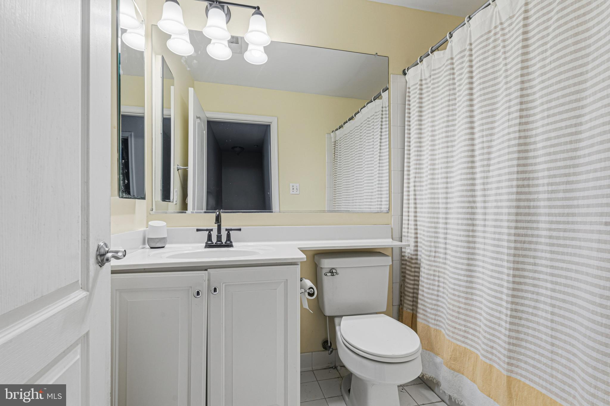 EMERALD HILLS - Residential