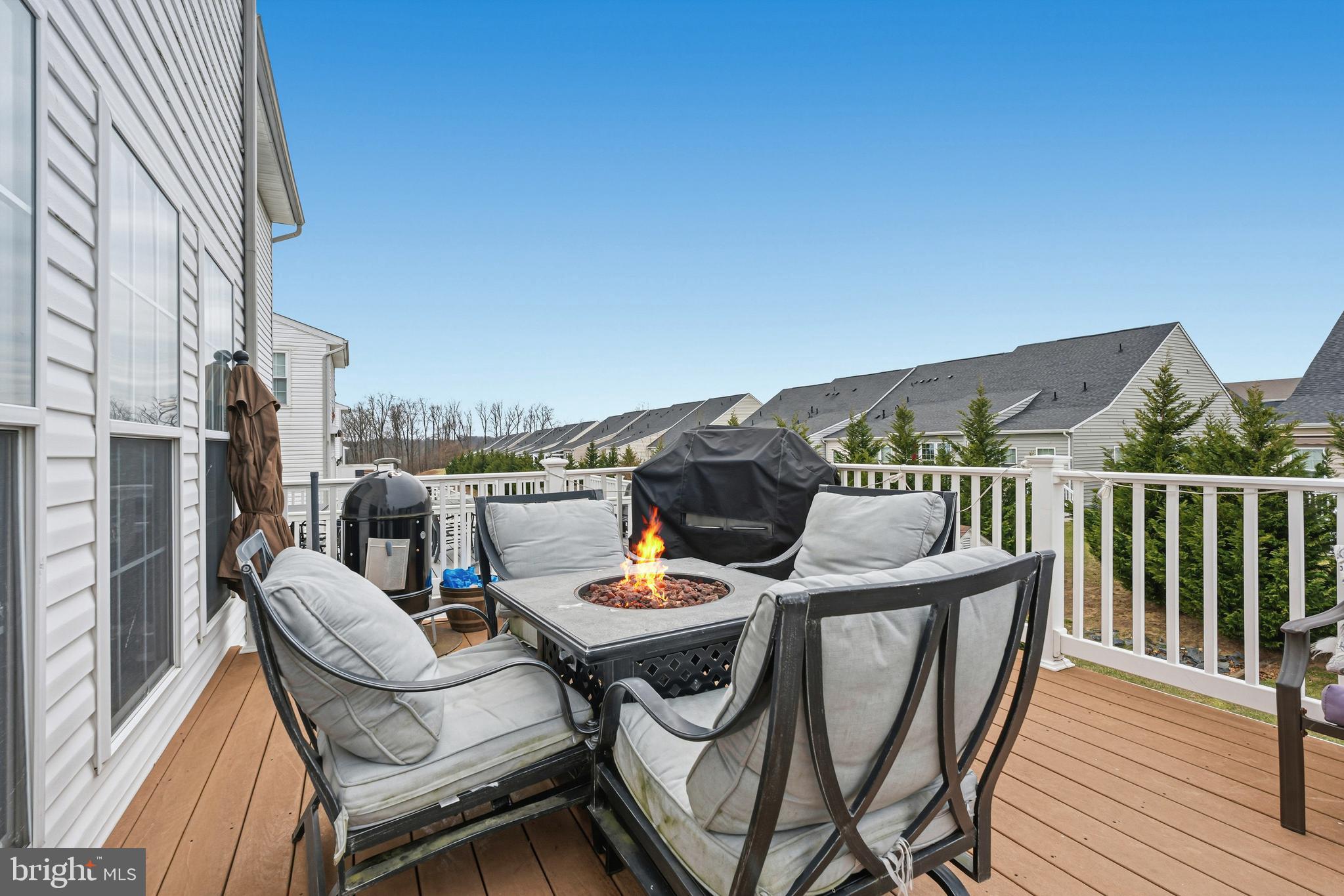 EMERALD HILLS - Residential