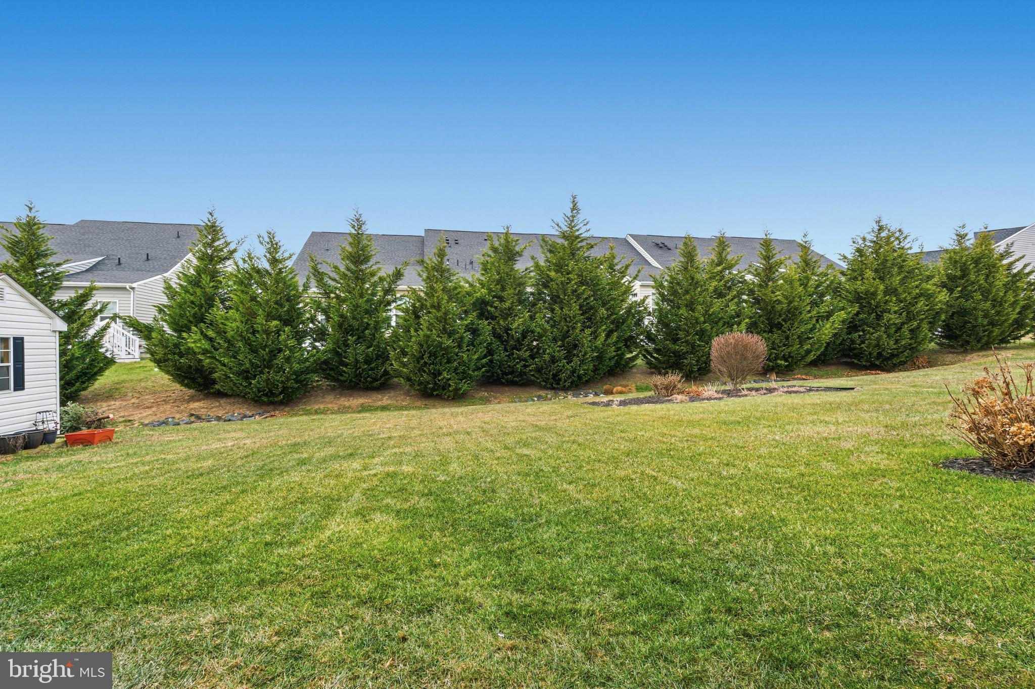 EMERALD HILLS - Residential