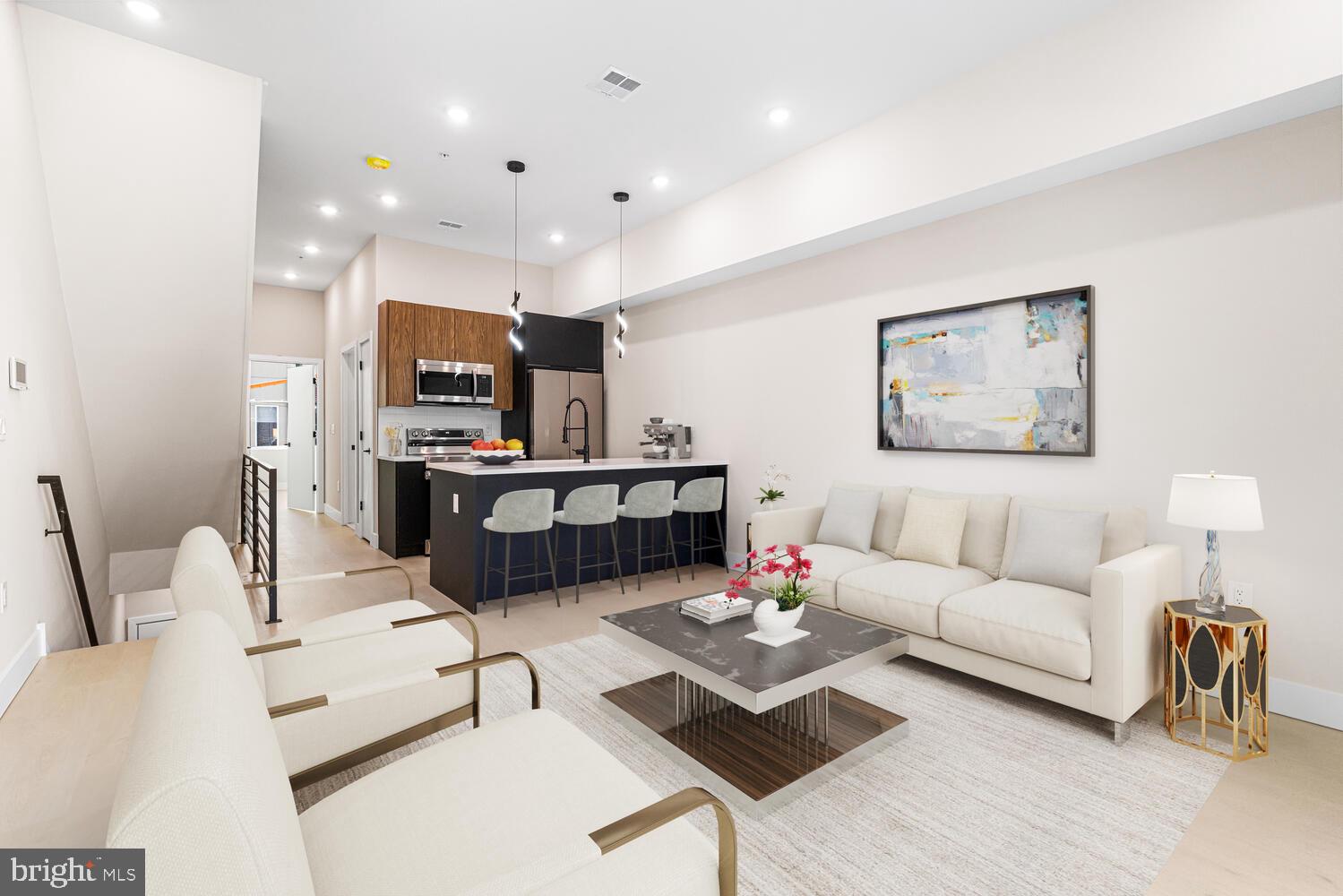 PORT RICHMOND - Residential Income