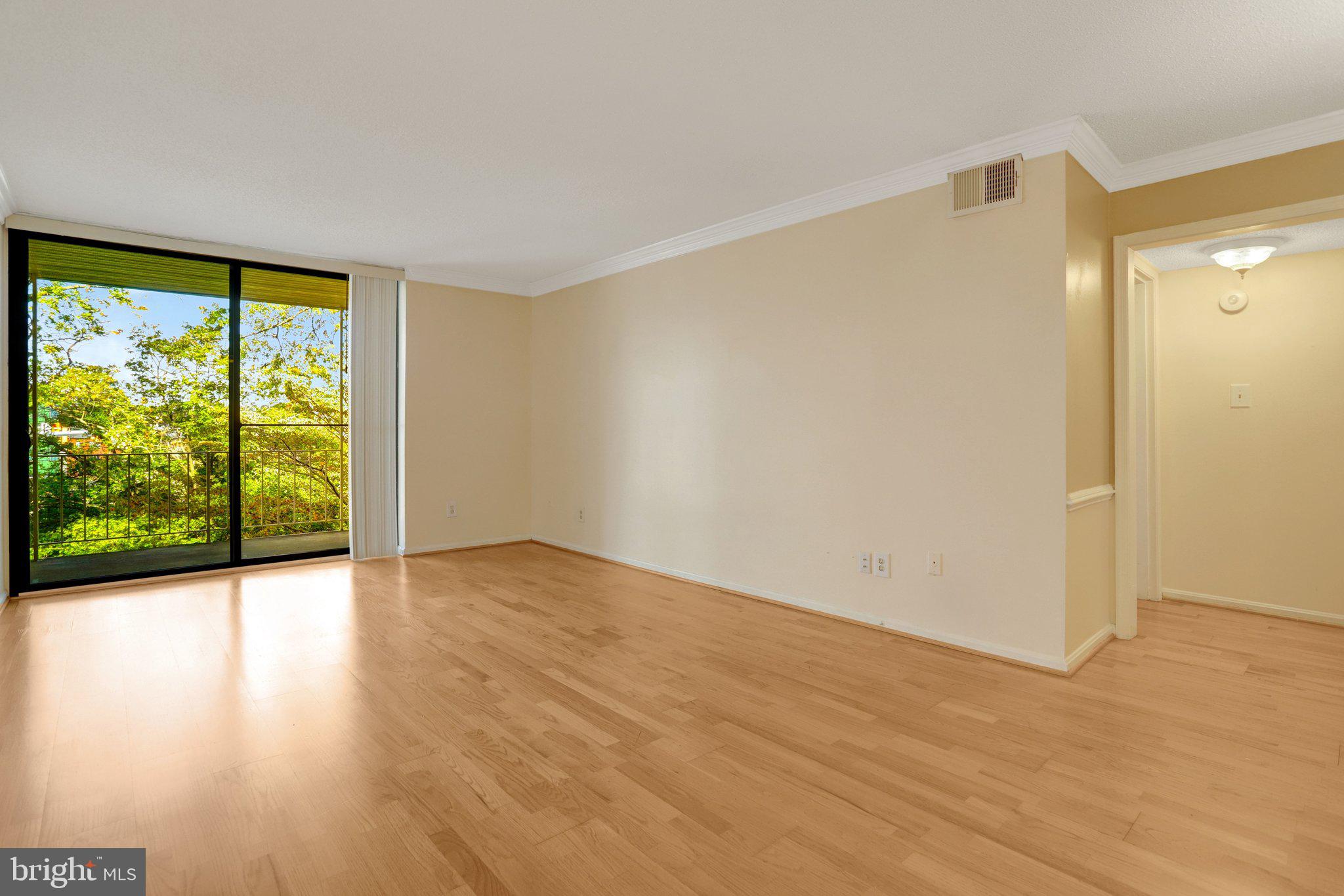 3101 PATRICK HENRY DRIVE 122